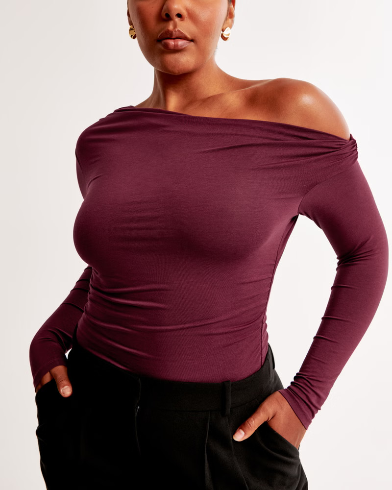 Long-Sleeve Off-The-Shoulder Draped Top | Abercrombie & Fitch (US)