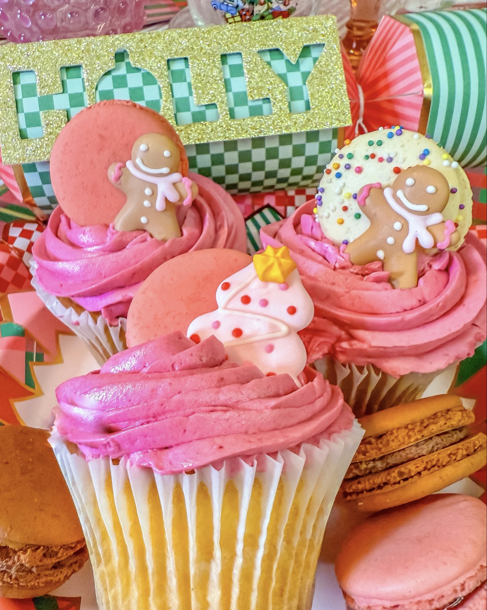 Sweet Treats🎄🎀

Decking the halls with Packed Party!!🎉  #ad

How CUTE are these Holly Jolly plates, cups, holiday crackers, festive napkins, little Santa hats, party accessories & more!! Super easy to set up and no dishes to wash!🥳🎄

Christmas Party
Holiday Tablescape
Paper Plates
Christmas Cups
Party Accessories 

#LTKHoliday #LTKKids #LTKHome