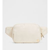 Everywhere Belt Bag Large with Long Strap 2L | Lululemon (US)