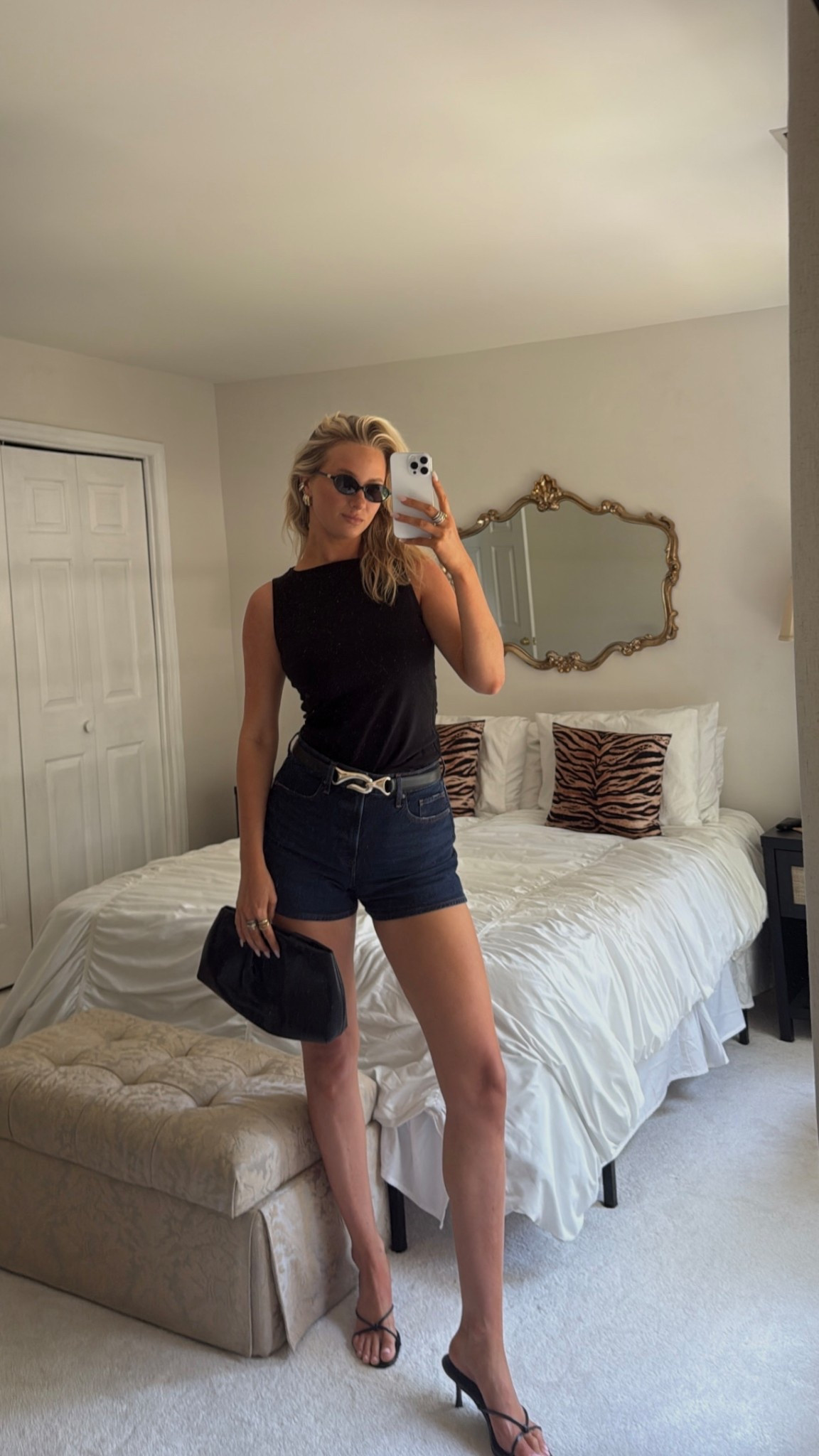 @Express #DressToExpress #ExpressPartner 