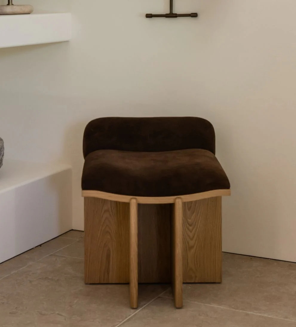 Eze Stool | Le Mae | Le Maé