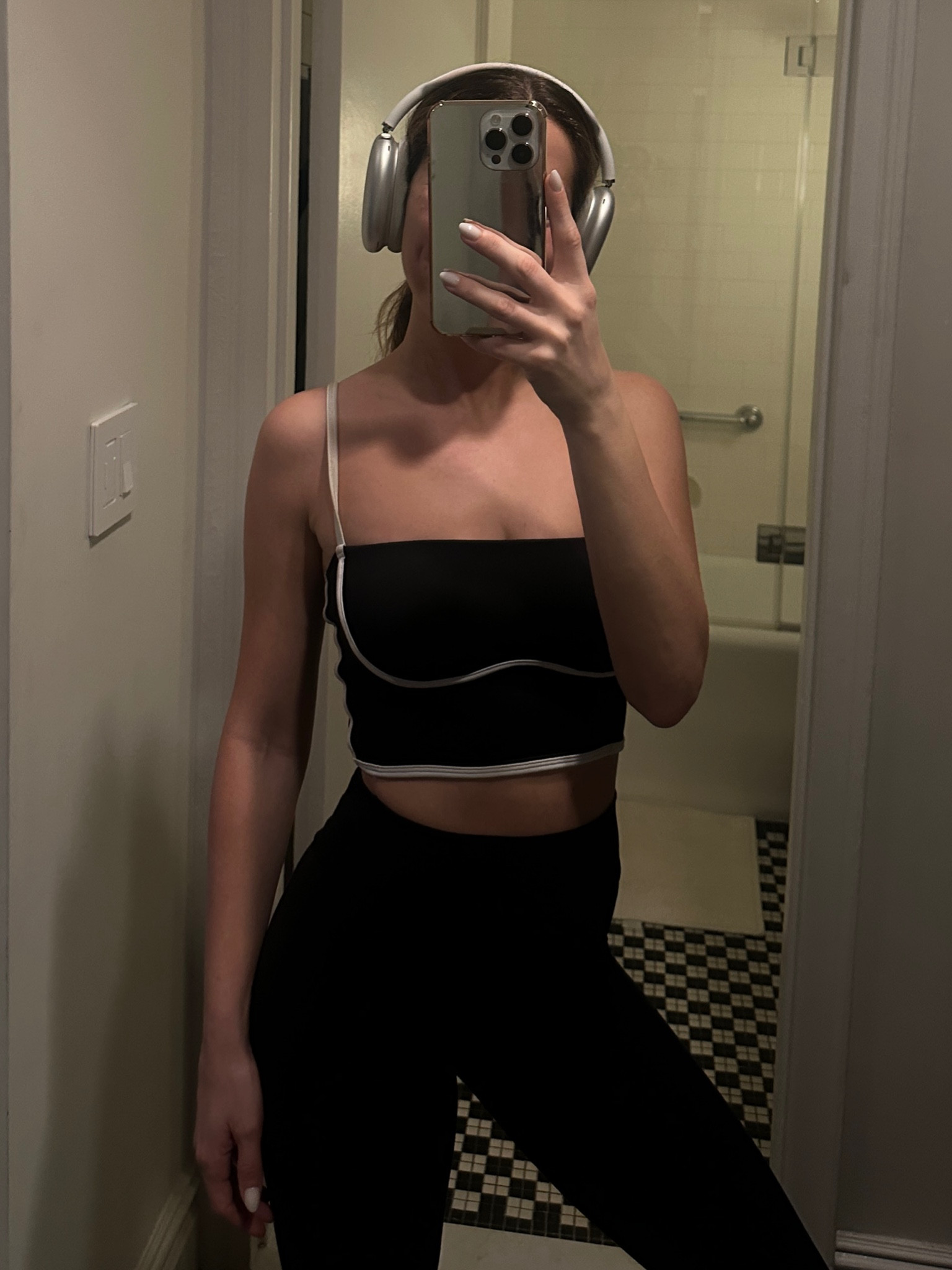 Love this workout top! Mine is Alo but I found so many similar for better price points too so I’m linking them all here! Wearing a small! 

#LTKFitness #LTKFindsUnder100