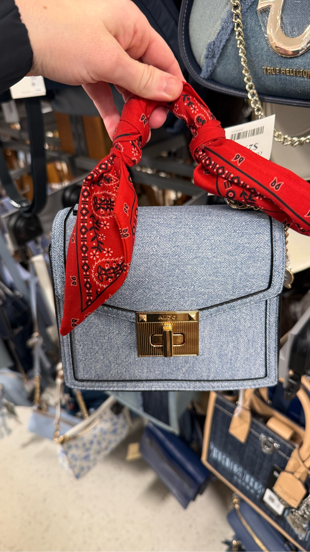 Cutest mini bag @tjmaxx ♥️♥️

Mini bag , purse, concert bag

#LTKValentine #LTKBeauty