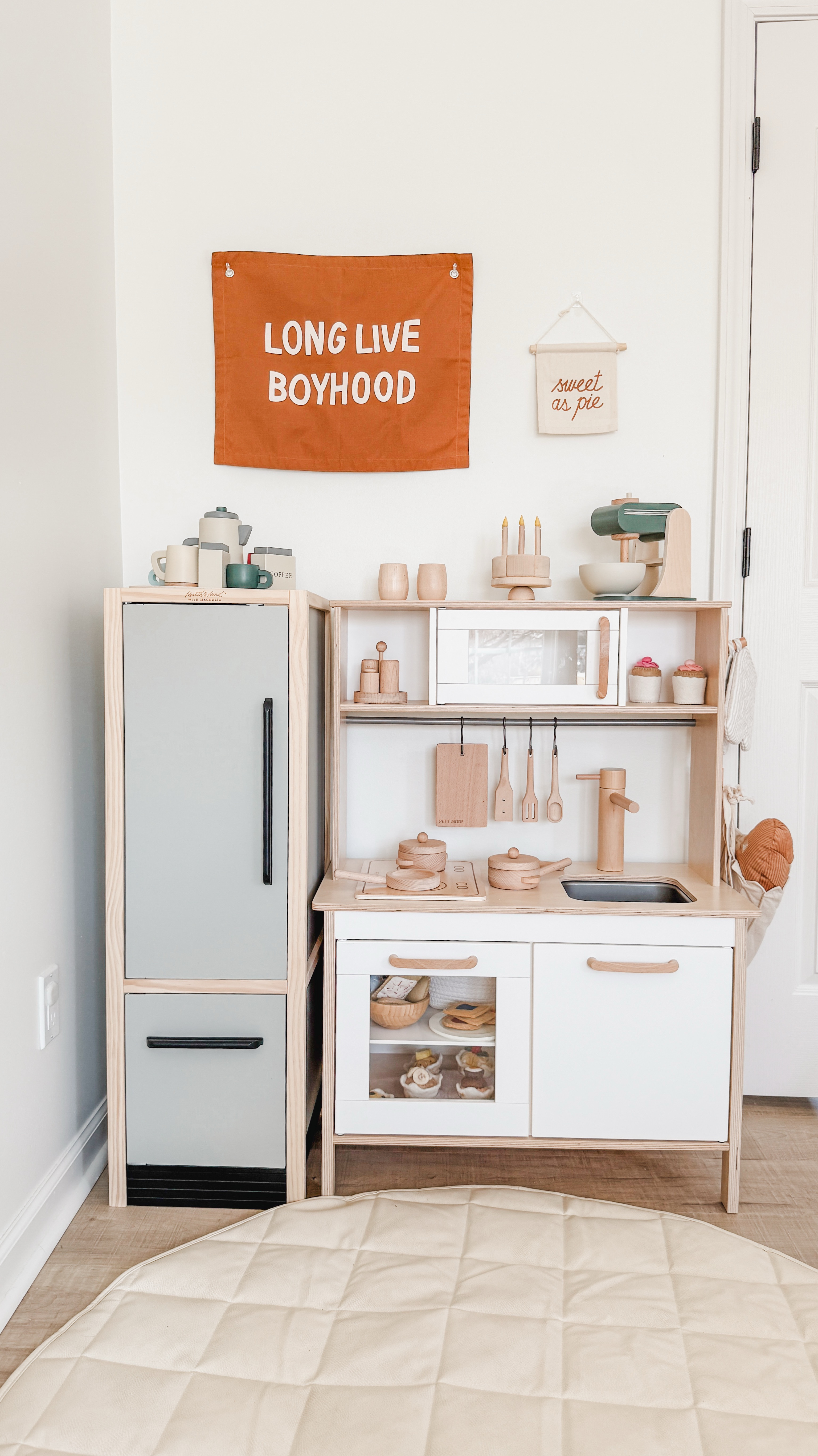 Part 1 of my kitchen upgrade is complete! Most of which is from an adorable shop called Petit Abode 🥰 

#LTKKids #LTKFamily #LTKHome