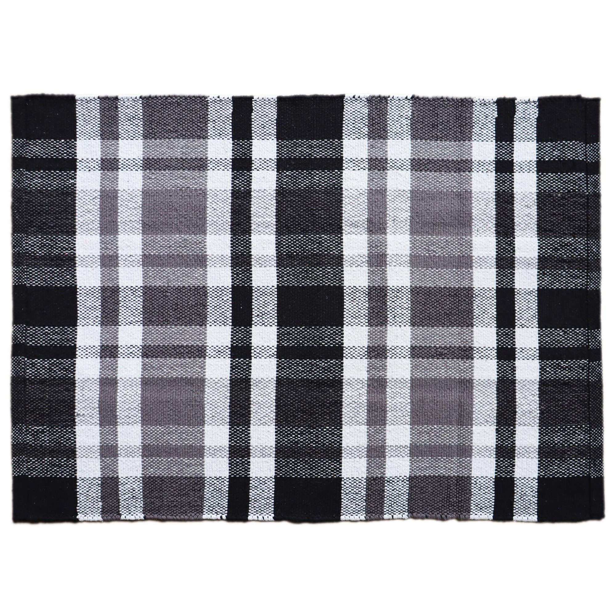 Halloween Black & White Plaid Outdoor Entryway, Cotton, 26 in x38 in, by Way To Celebrate | Walmart (US)