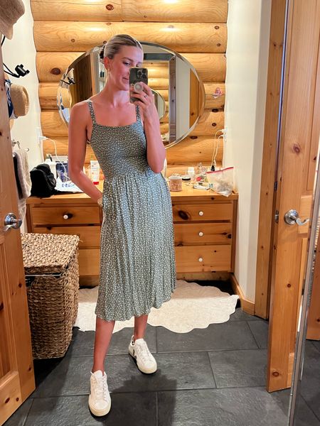 Reformation / Hill House dupe dress from Old Navy! 3 years old but linked some similar ones. Love a sundress with tennis shoes look. Simple & the tennies instantly dress down a dress 👗 