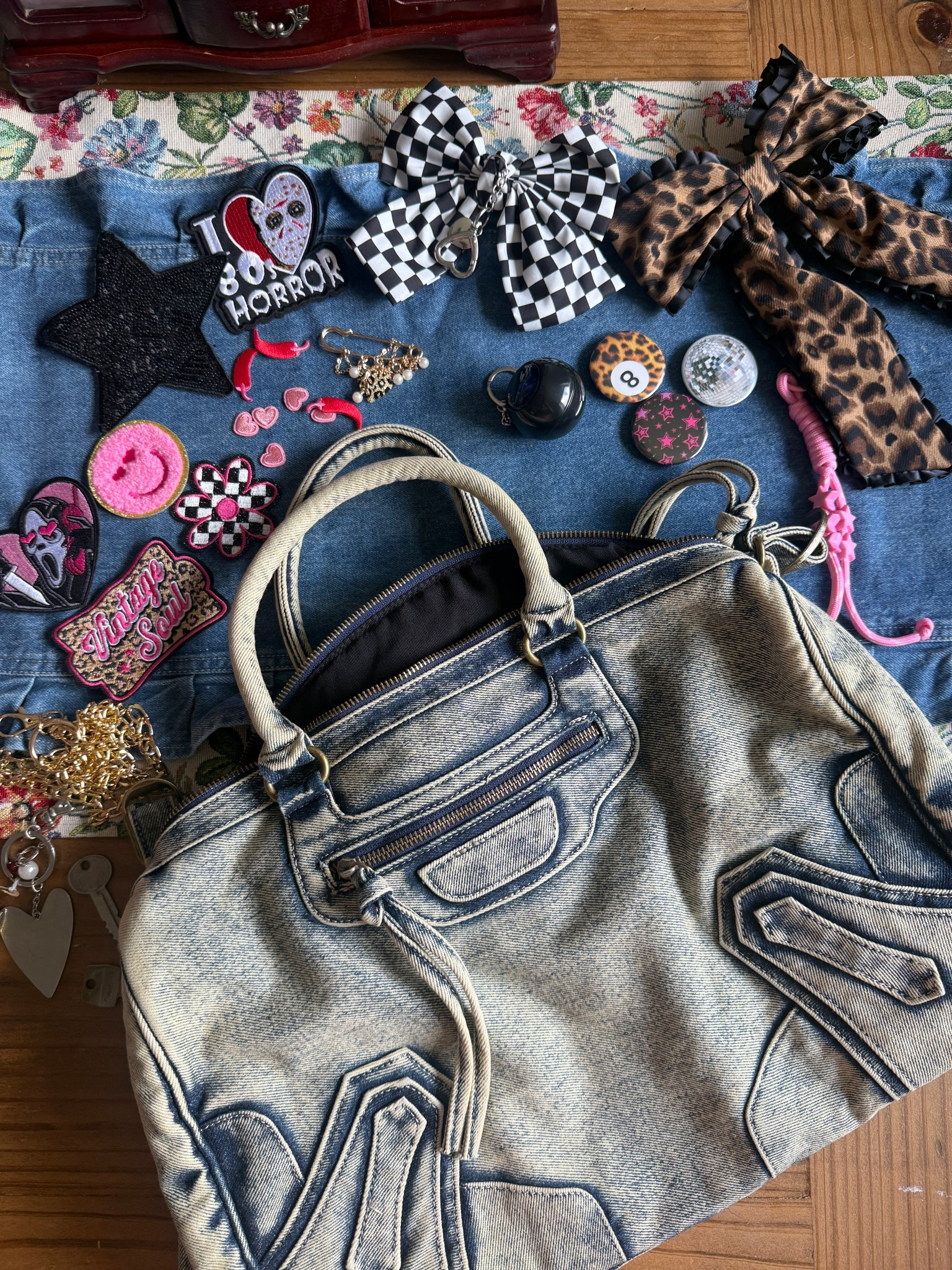 DIY junk purse 

#LTKFestival #LTKMothersDay #LTKootd