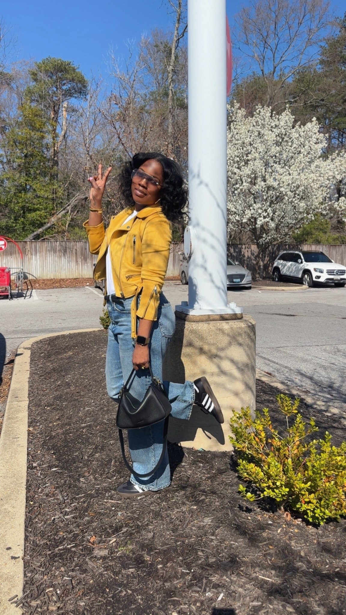 Such a cute and simple fit! 

#LTKmomlife #LTKdayinmylife #LTKootd