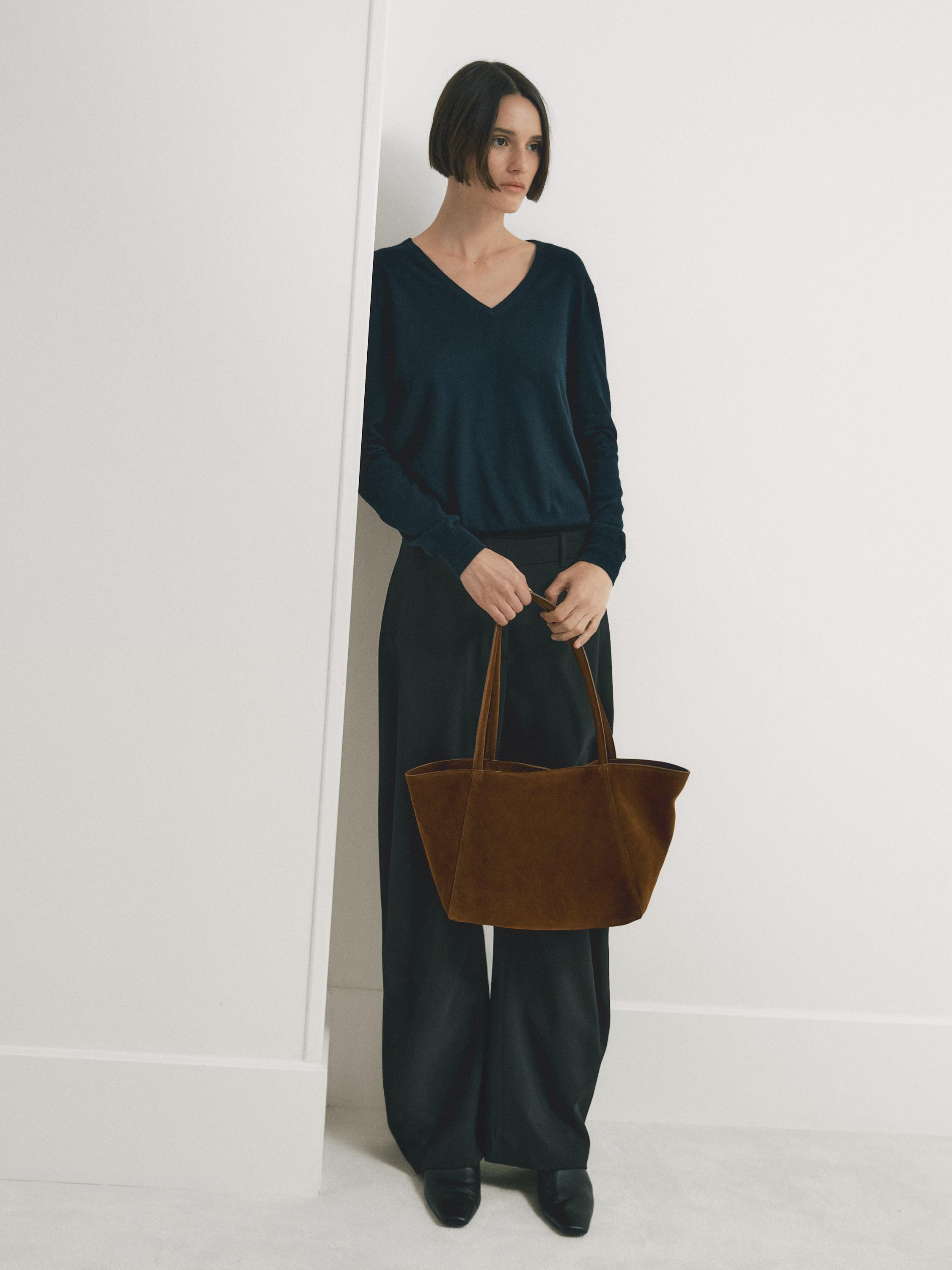 Medium split suede leather bag | Massimo Dutti UK