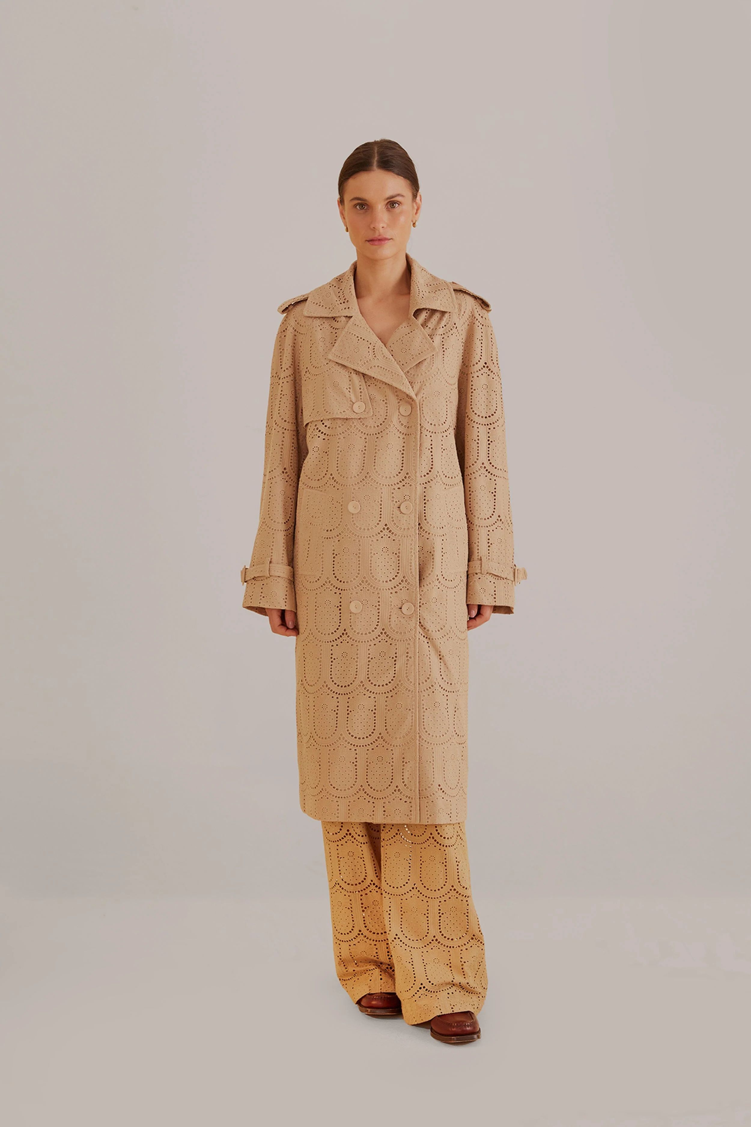 Khaki Pineapple Cotton Eyelet Trench Coat | FarmRio