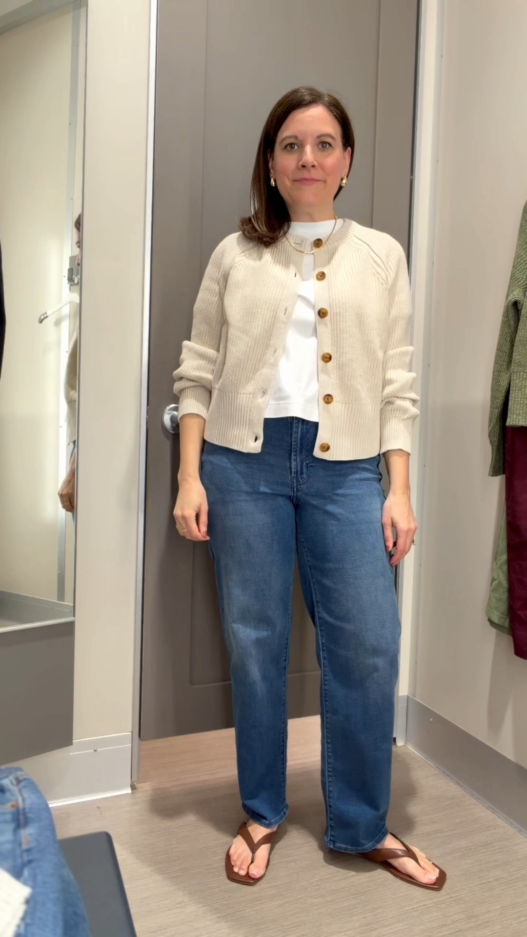 I saw this cardigan on the website and had to try it. It comes in multiple colors. This is a large, and I prefer it to the medium. I went up 2 sizes from the sizing chart. It’s a fall staple and 100% cotton. These are the loose straight Old Navy jeans you’ve seen here before. They fit true to size. ￼

#LTKOver40 #LTKSaleAlert #LTKMidsize