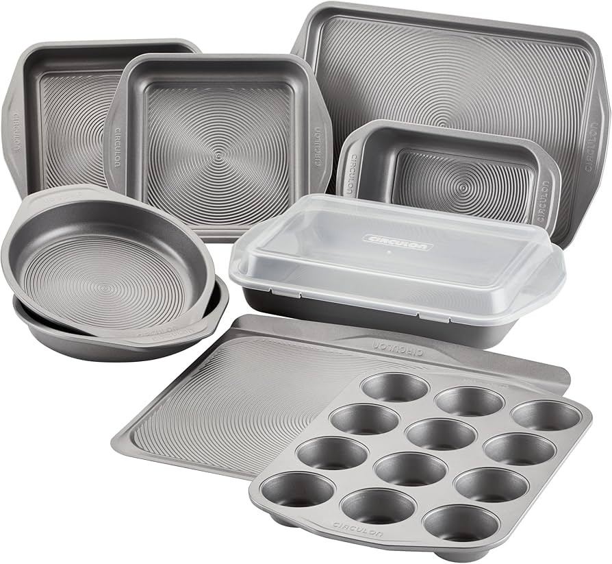 Circulon Total Nonstick Bakeware Set with Nonstick Bread Pan, Cookie Sheet, Baking Pan, Baking Sh... | Amazon (US)