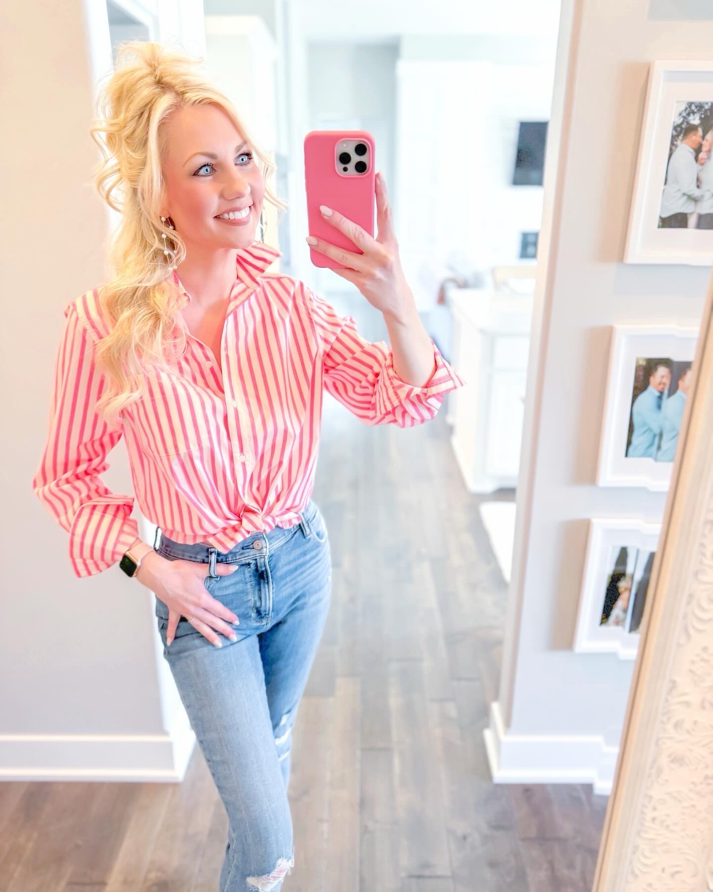 Get ready to paint the town coral 🪸🪸🪸 This striped shirt is too good!

#LTKfindsunder50 #LTKSpringSale #LTKstyletip