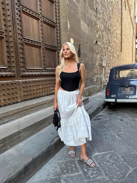 European Vacation Looks!

Outfit for dinner in Florence Italy! Linked similar skirt & top. Linked similar slides (mine are Dior). #kathleenpost #datenight #italy #europeanfashion

#LTKSeasonal #LTKTravel #LTKStyleTip