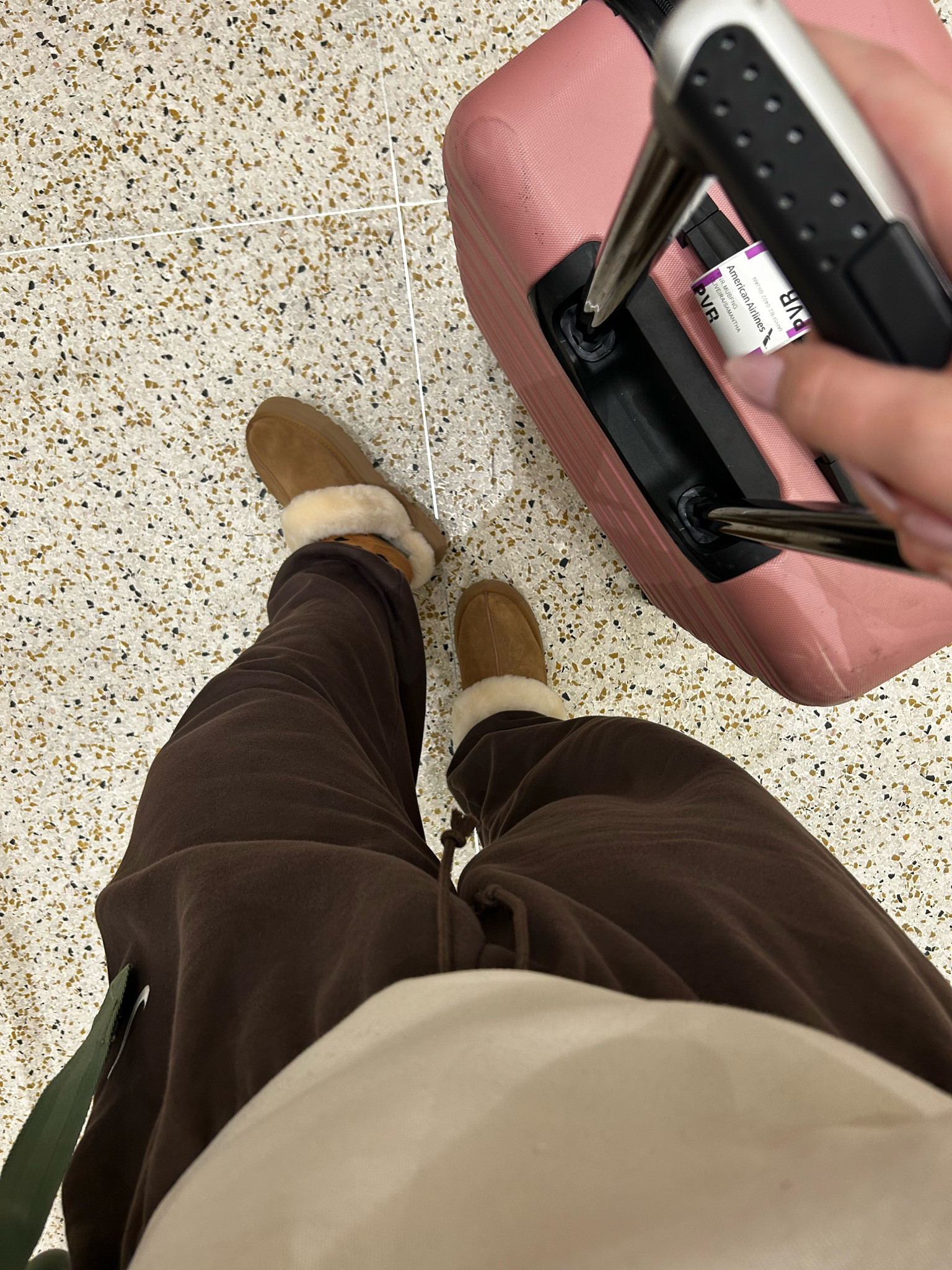 Comfort >>> anything else. 

Airports are always so cold so I stay bundled up  

#LTKFindsUnder100 #LTKTravel #LTKSeasonal