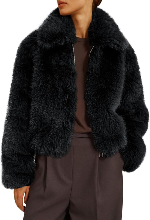 Tankaneo Womens Cropped Faux Fur Jacket Shaggy Lapel Zip Up Winter Coats Fuzzy Warm Outerwear | Amazon (US)