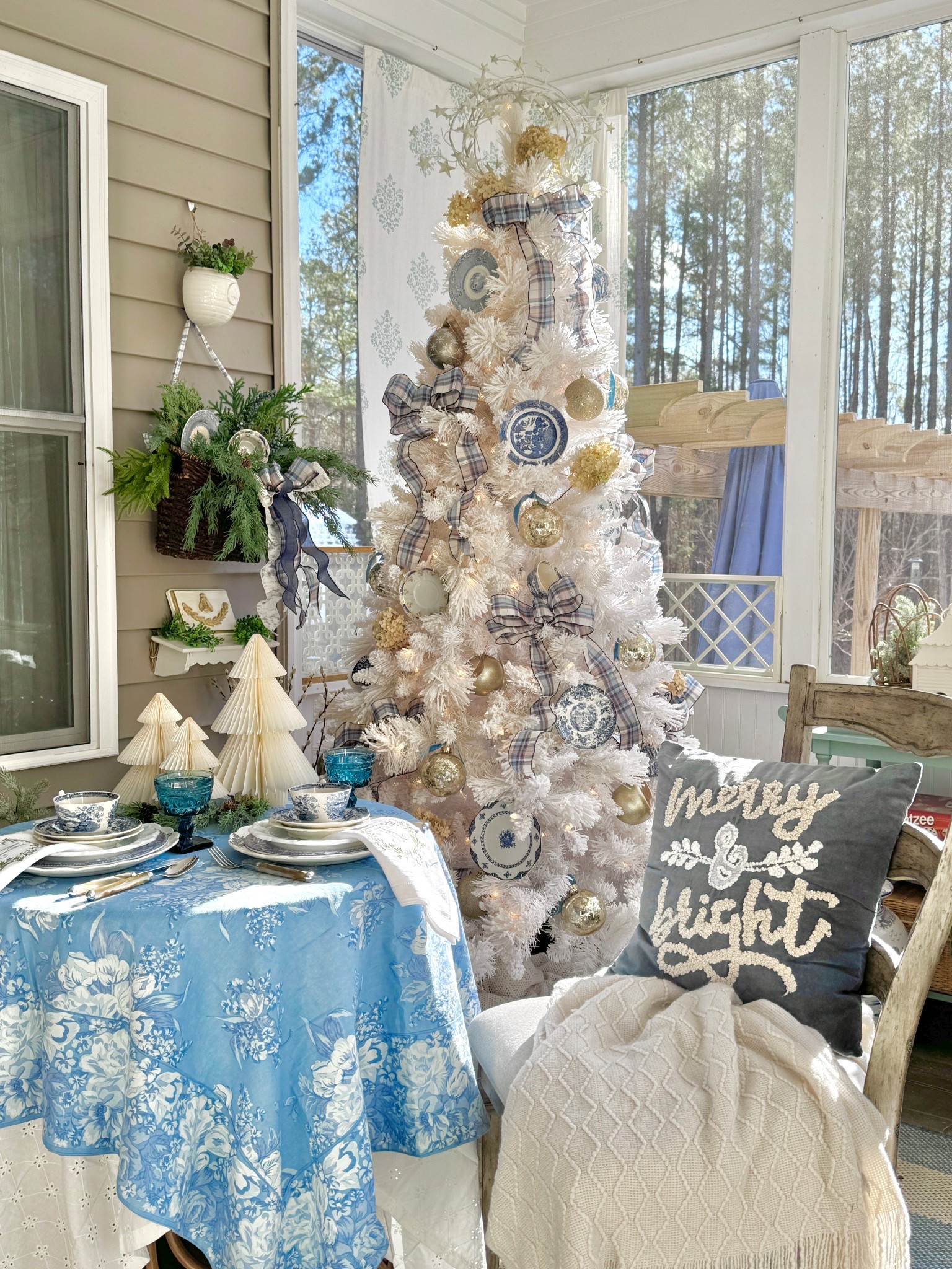 Dreaming of a white Christmas on the porch today!!

#LTKHoliday