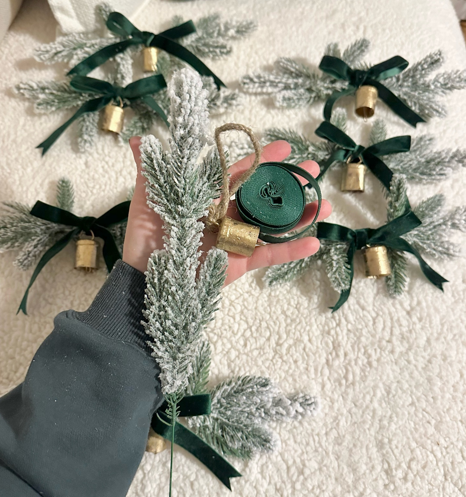 holiday decor easy diy 

#LTKHome #LTKHoliday #LTKSeasonal