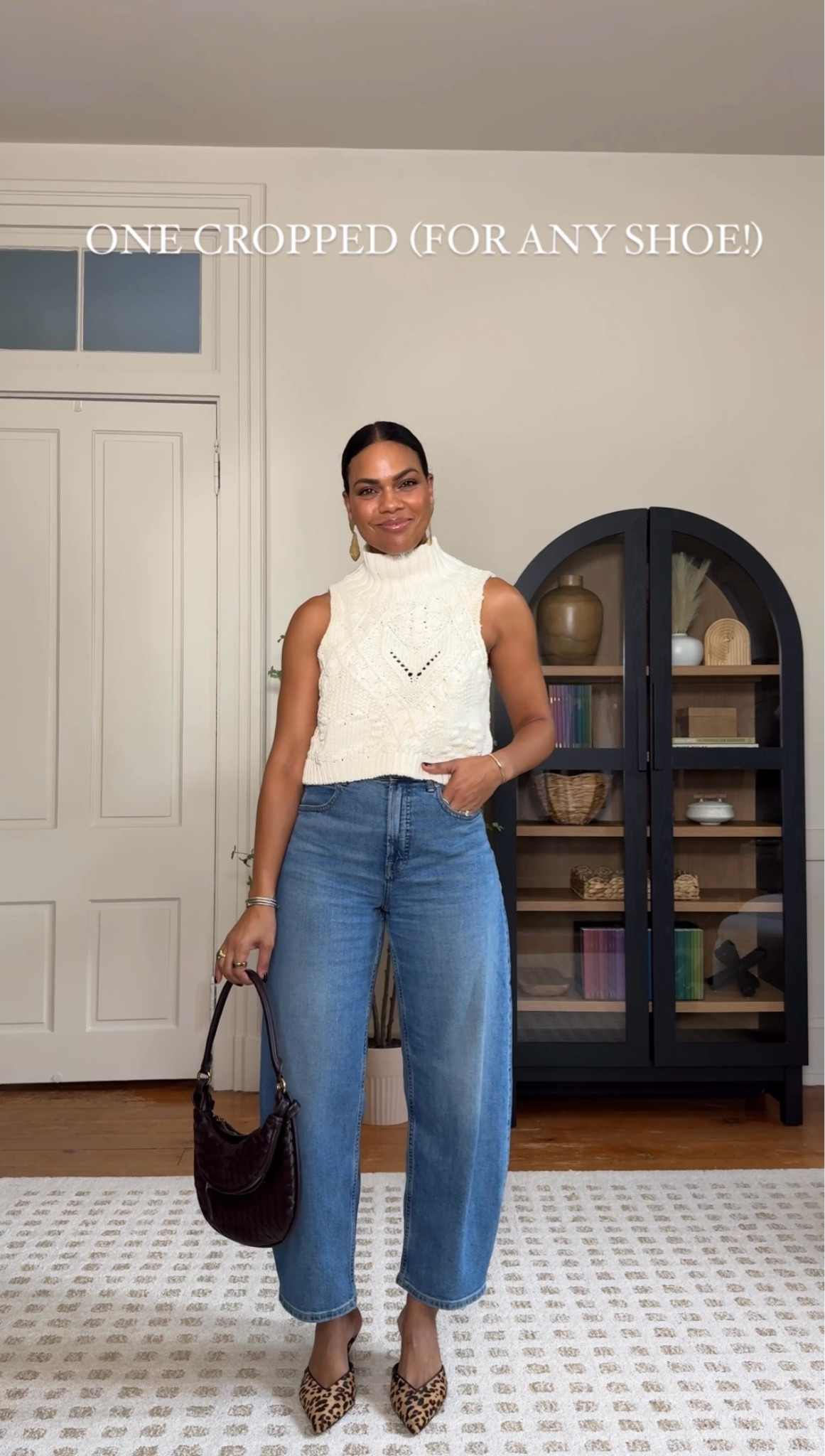 Everyone needs a pair of wide leg jeans that works with every shoe and these are it! Paired with sleeveless turtleneck sweat & low heels. 

#LTKStyleTip #LTKOver40