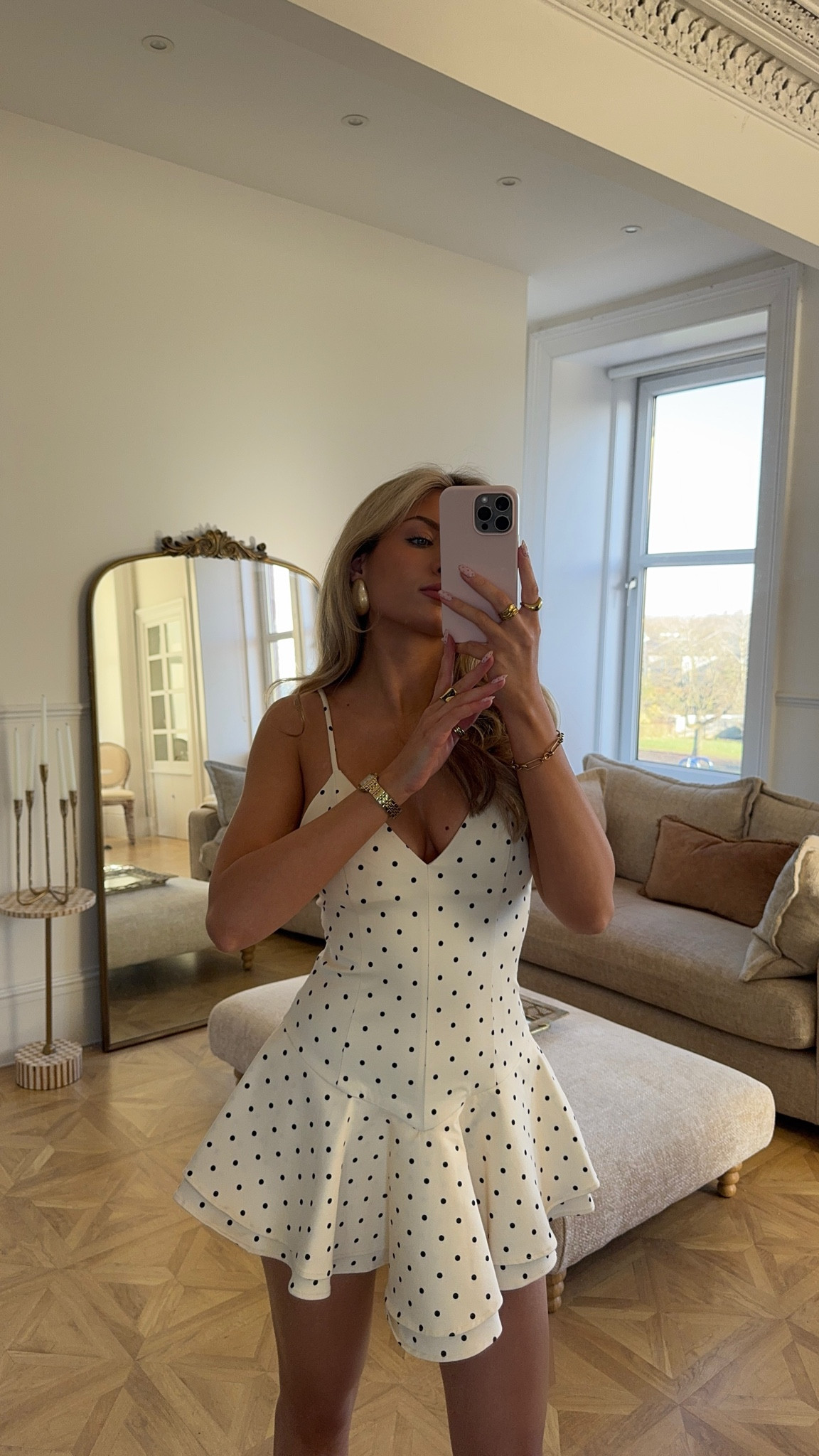 Cute polka dot dress 🤍