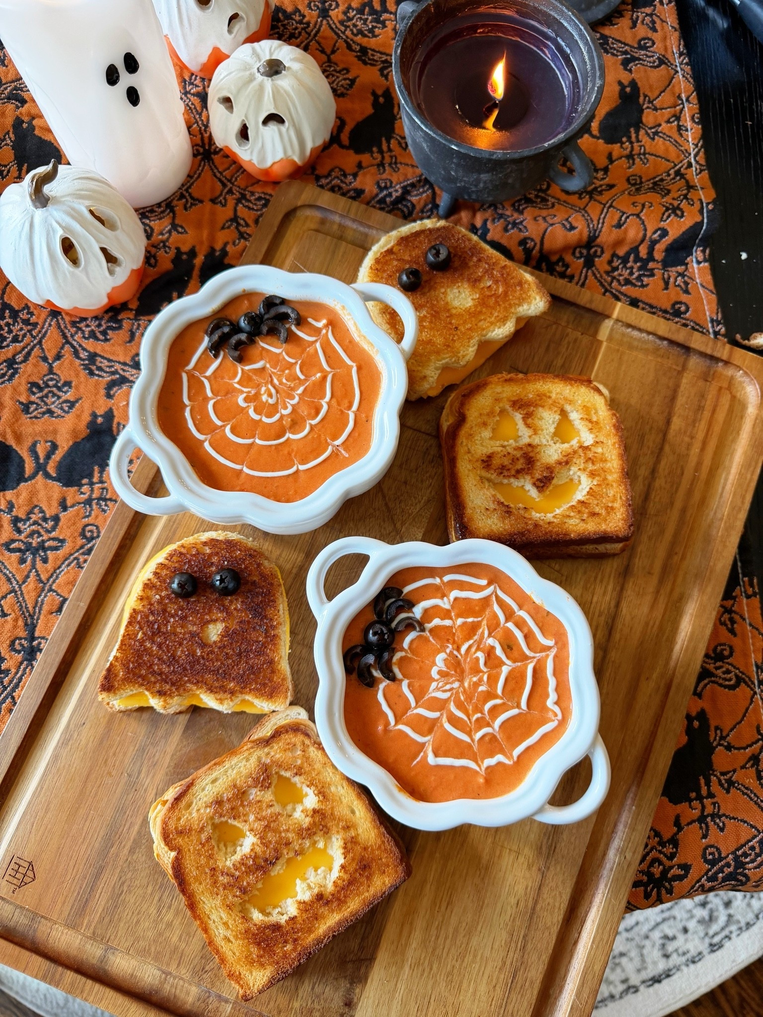 Pumpkin soup bowls. Halloween kitchen home decor Amazon