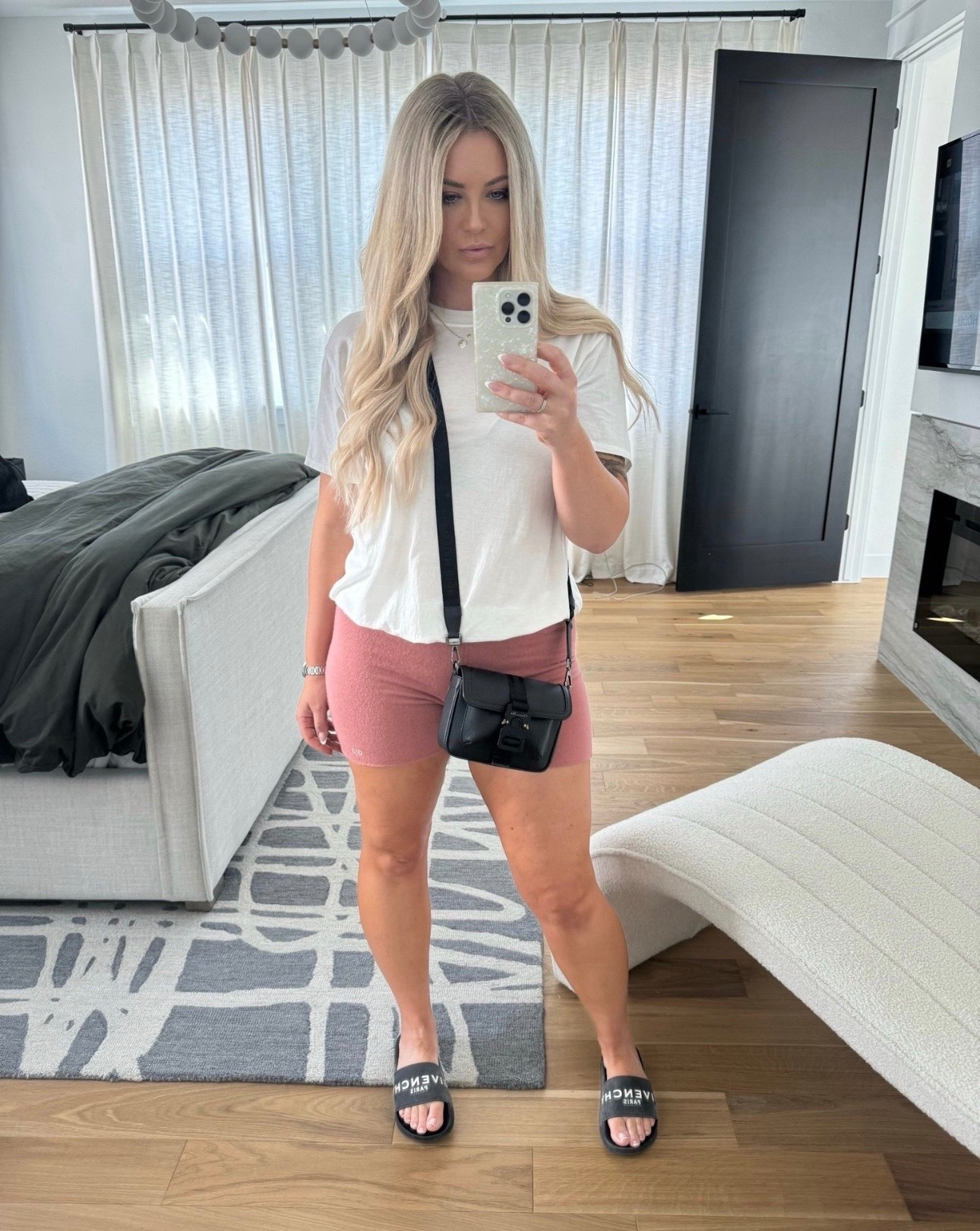 Love these biker shorts, they are so comfy!

#LTKActive #LTKootd #LTKmomlife