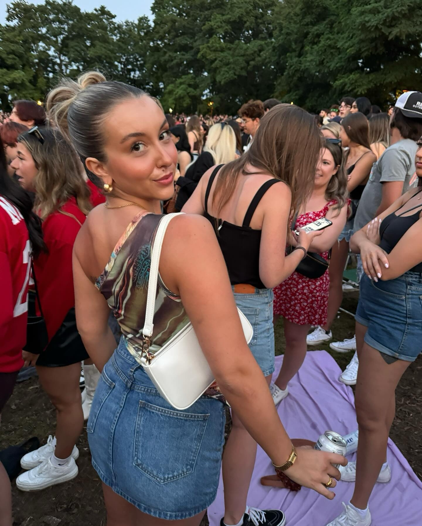 summer concert outfit, tate mcrae

#LTKpartywear #LTKbag #LTKstyletip