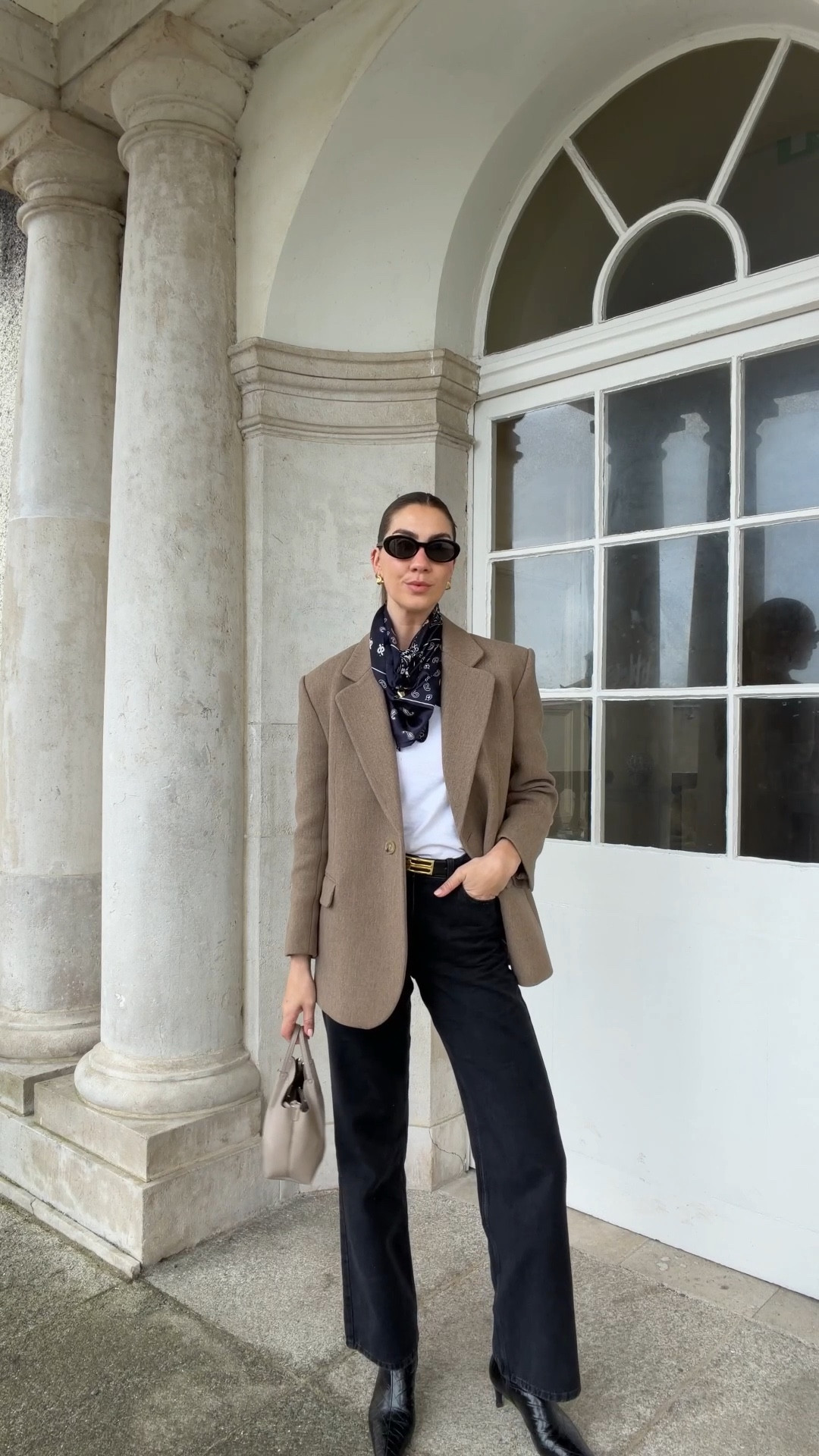 My go to outfit combo 💙