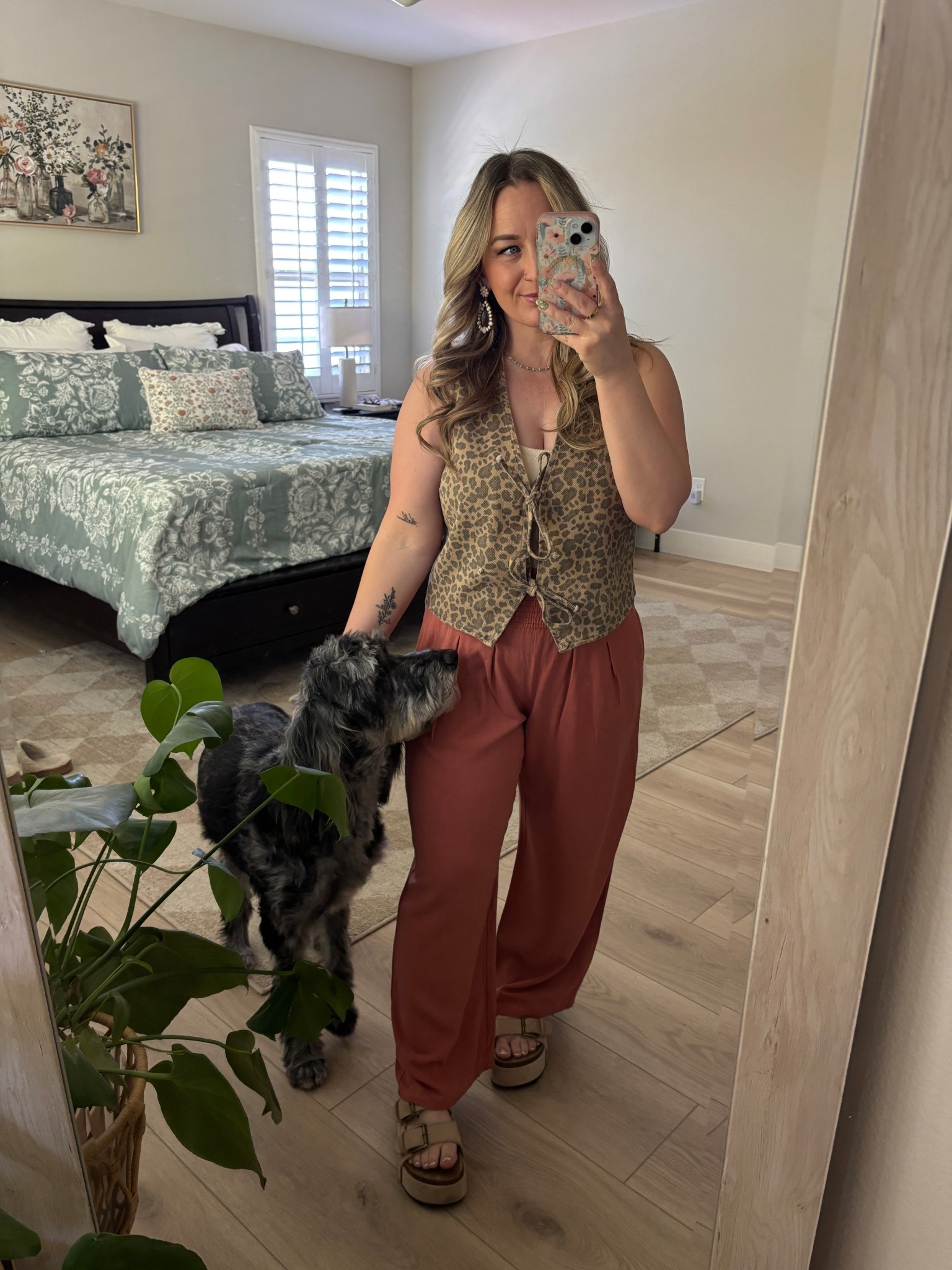 Love a good linen pant for the spring and summer time. Got these off Amazon and their and amazing quality. 

#LTKmomlife #LTKdayinmylife #LTKootd