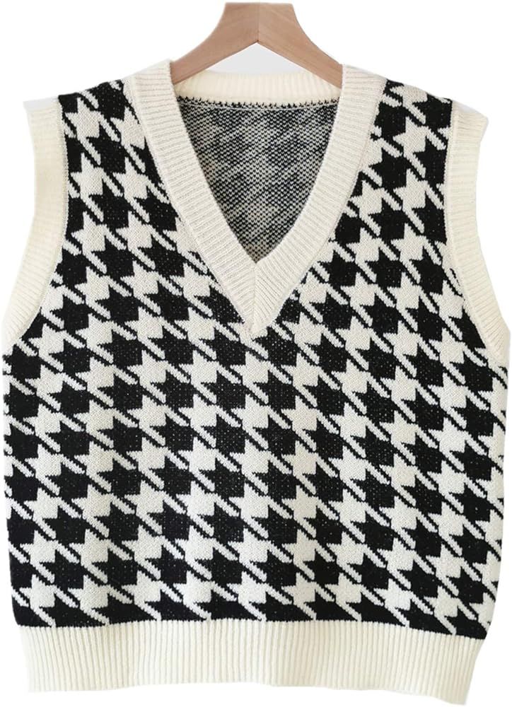 Hyipels Argyle Sweater Vest Women Y2K Plaid Knitted Streetwear Preppy Style V Neck Crop Knitwear ... | Amazon (US)