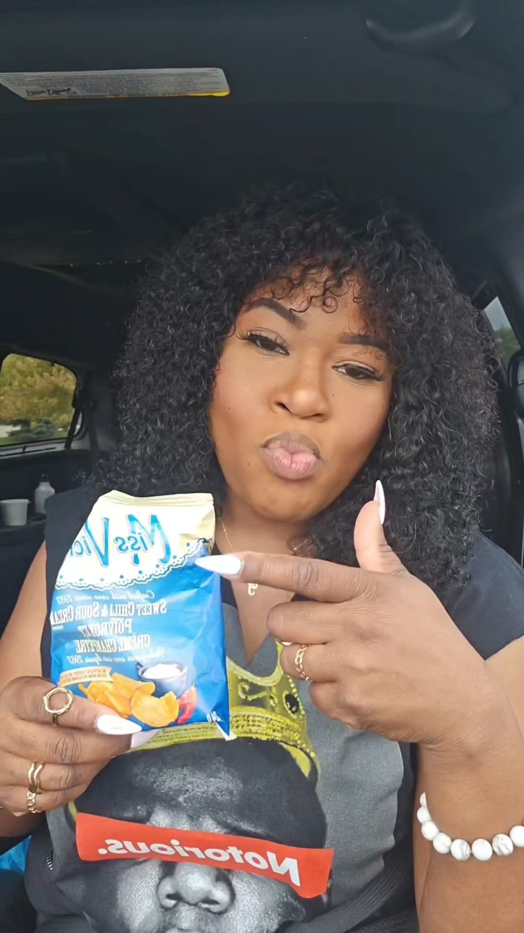 Believe me now!? These chips were apart of the snacks in Chris Browns green room in his Toronto concert. Clearly they have an after effect!  

 #LTKstorytime #LTKvlog #LTKMidsize