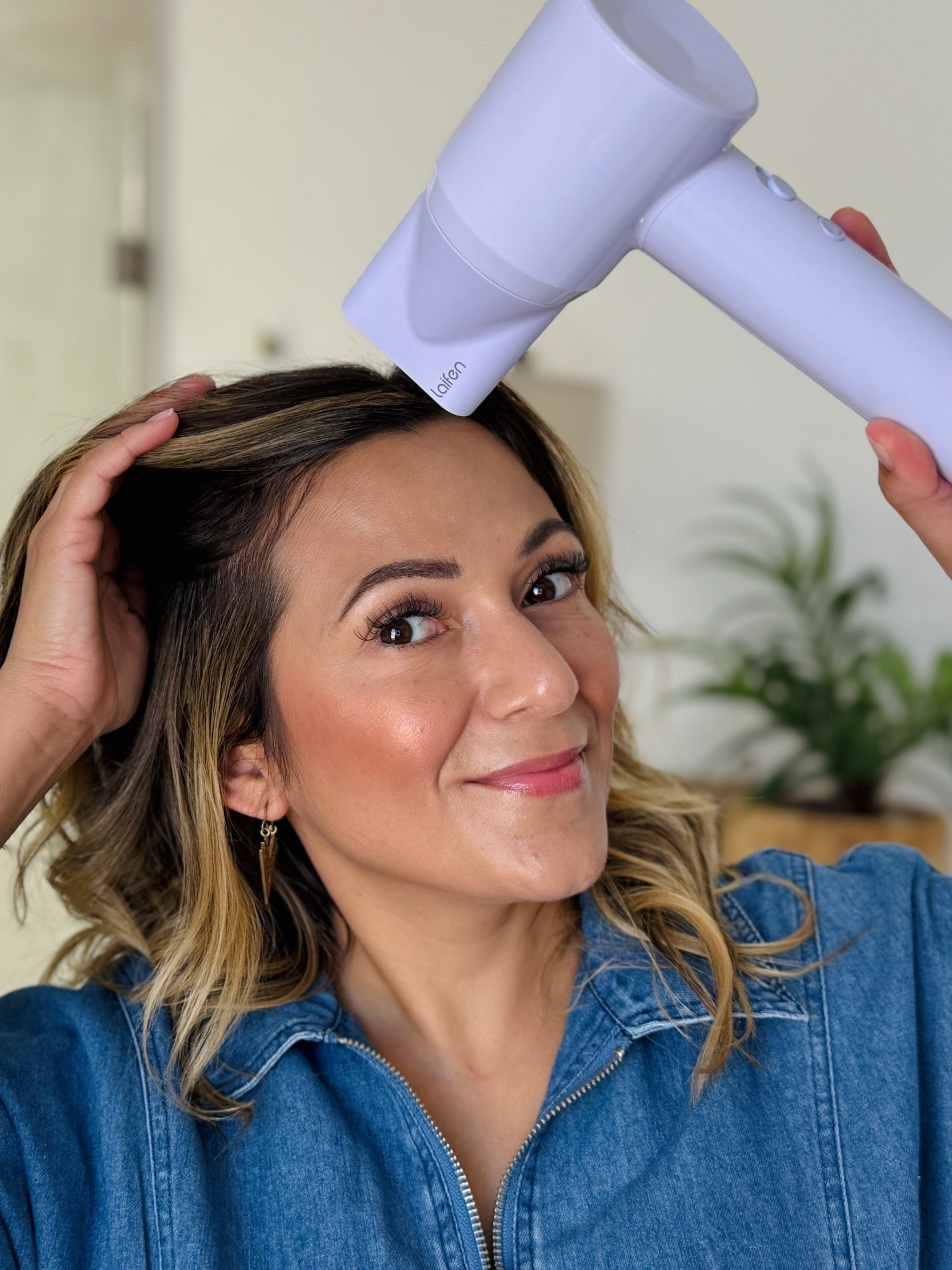 Lightweight, quiet, and perfect for everyday use, recently I’ve been trying out the compact Laifen SE Lite Dryer at home because it’s gentler on my newly dyed hair and less noisy for my daughter.

✔️ Fast drying (19 m/s airflow)
 ✔️ 150M negative ions = smooth, frizz-free hair
 ✔️ Quiet + kid-friendly
 ✔️ Compact & easy to pack (345g)

🎯 Great for home and travel within the US, Mexico, and Latin America (120 V only)
🛍️ Check out the Laifen SE Lite Dryer right now and save 10% OFF!

✨ Save an extra 5% off with our exclusive code: TFG50FF ✨

#LaifenSELite #ad #CompactHairDryer #TravelHairTools #BlondeHairCare #MomApproved #HairDryerReview #QuietHairDryer #LTKFinds 

#LTKBeauty #LTKBeauty #LTKSaleAlert