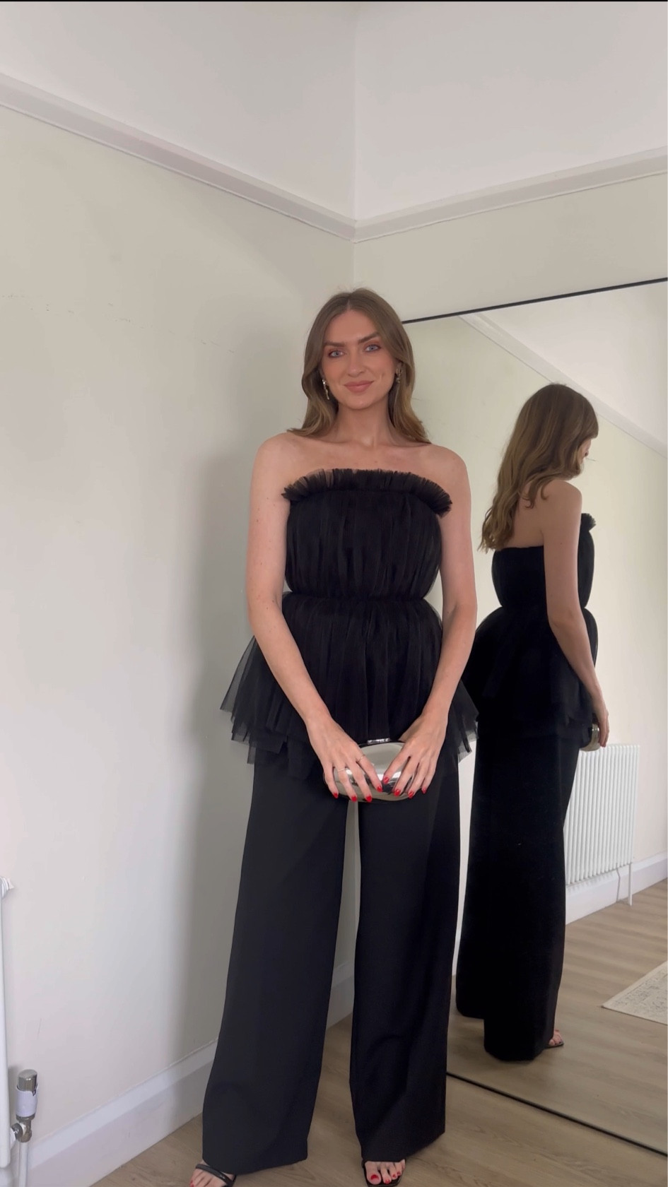 H&M holiday collection 
Wearing a size 8 in the pleated tulle bandeau top
Size 8 in the Karen Millen trousers, I’m 5ft 6 
ASOS silver bag 



#LTKpartywear #LTKuk #LTKeurope