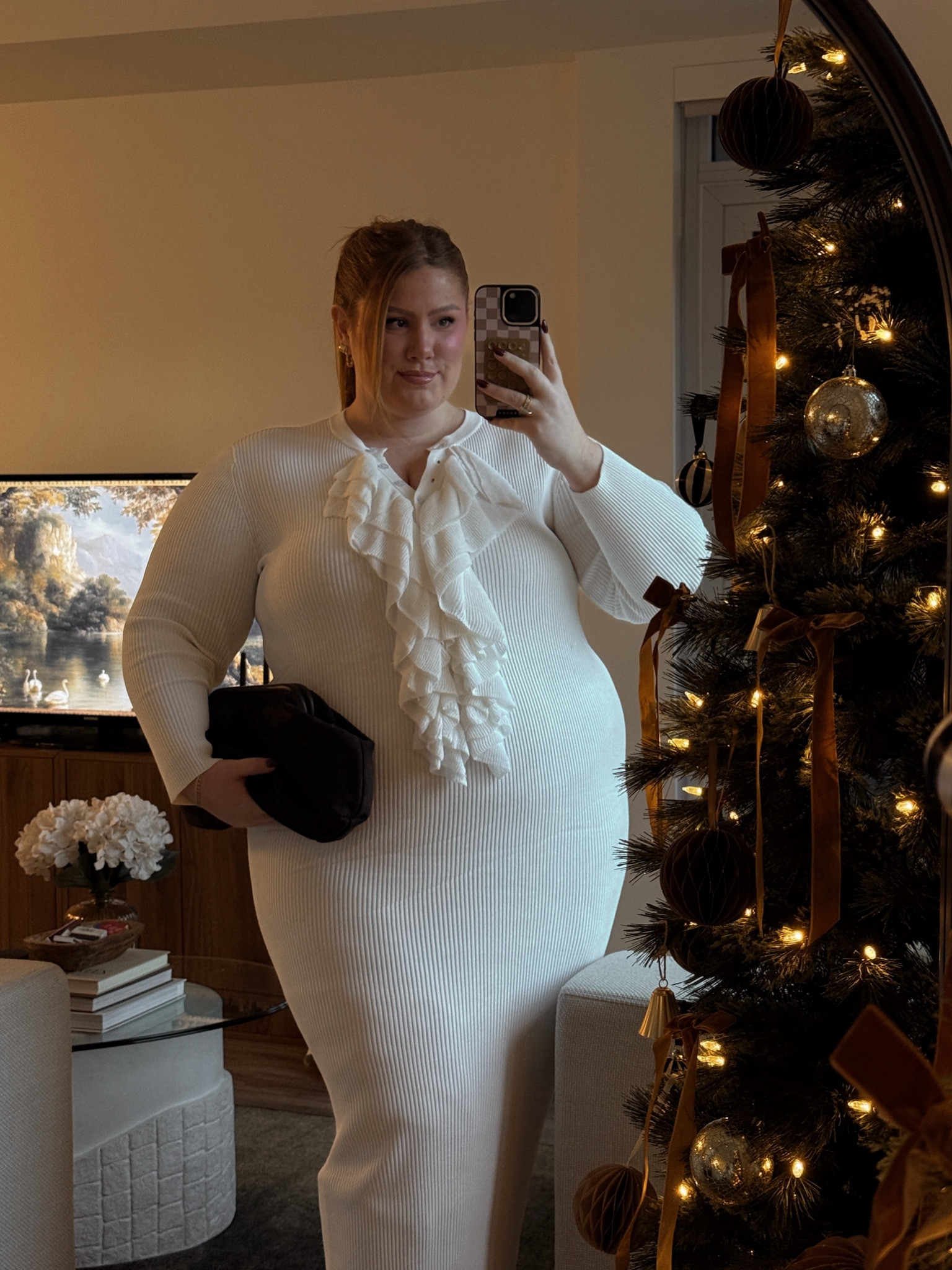 Love this dress because no self tanner is needed😂 long sleeve white ribbed midi/maxi body on dress with the cutest ruffle detail on the front! Lots of stretch.. I’m wearing the 18/20

#LTKholiday #LTKdresses #LTKplussize