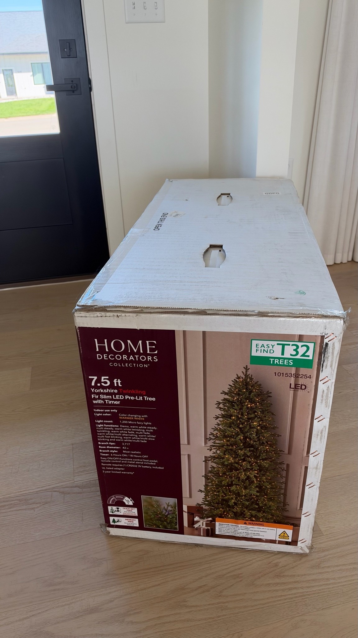 The Christmas tree I ordered for our new house!