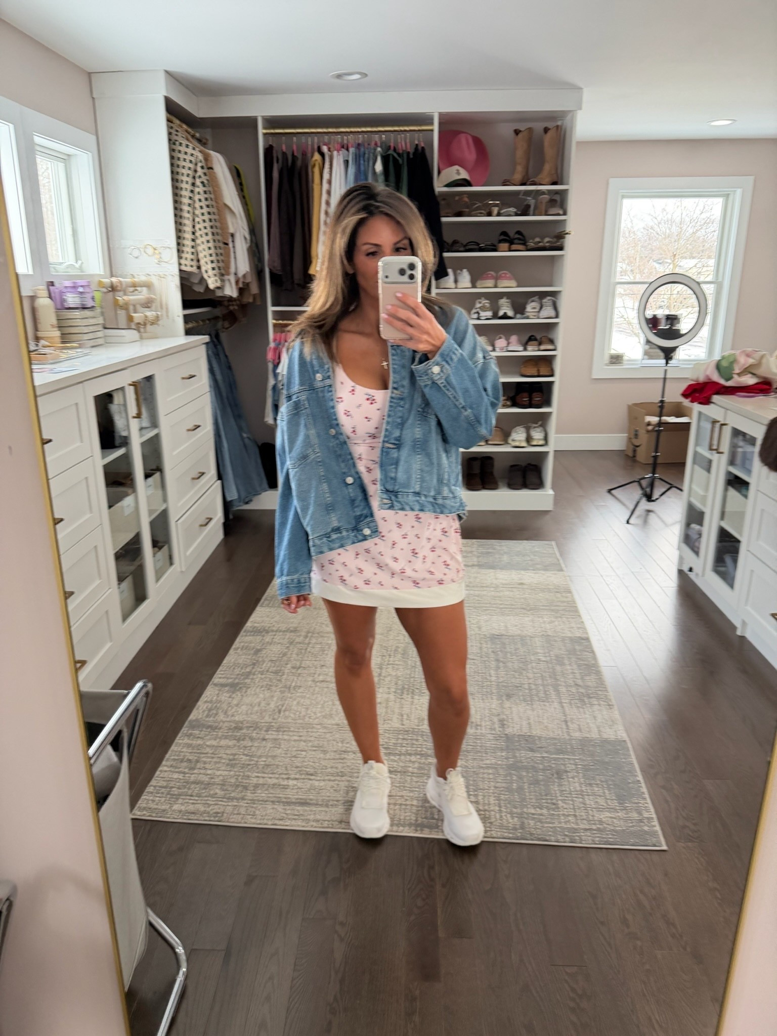 This dress screams spring and I love it!!

#LTKootd #LTKgrwm #LTKValentine