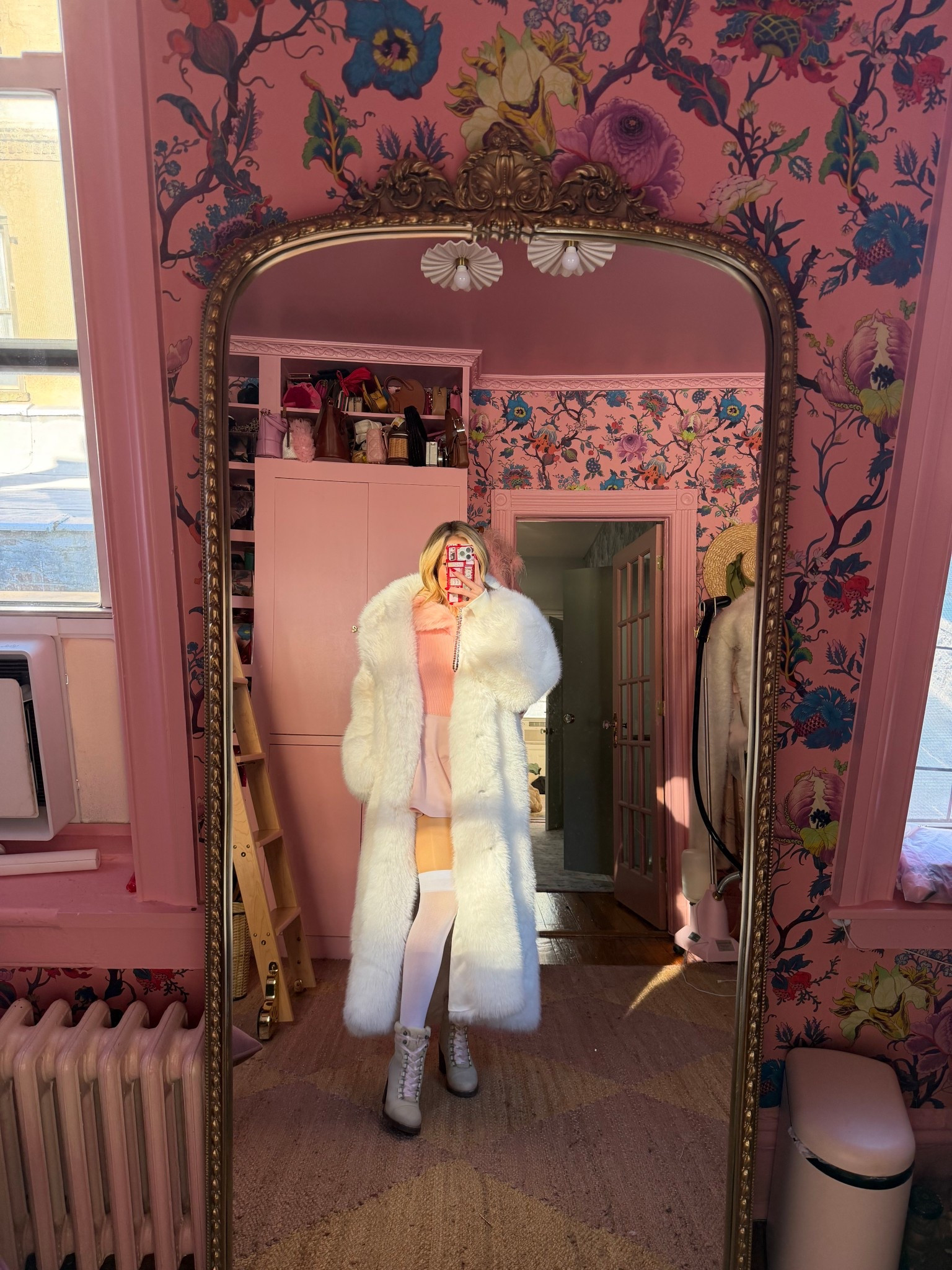 build a chilly winter day outfit for outdoor Christmas village shopping and ice skating with me! 🩷❄️⛸️

#LTKSeasonal #LTKgrwm #LTKootd