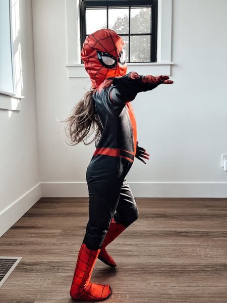 H A L L O W E E N / arrive in time last minute Spider-Man Halloween costume for kids amazon Canada 