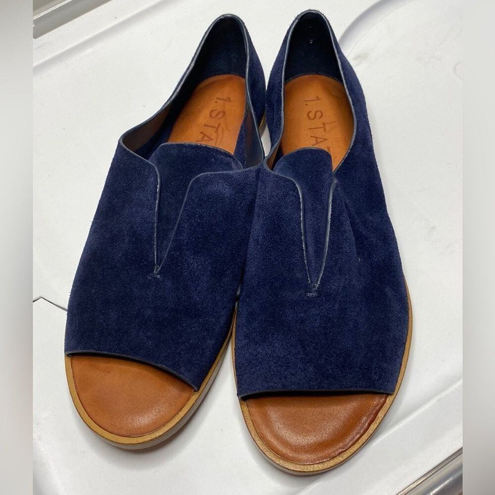 1. State navy blue leather nubuck open flat sandals Size 6 | Poshmark