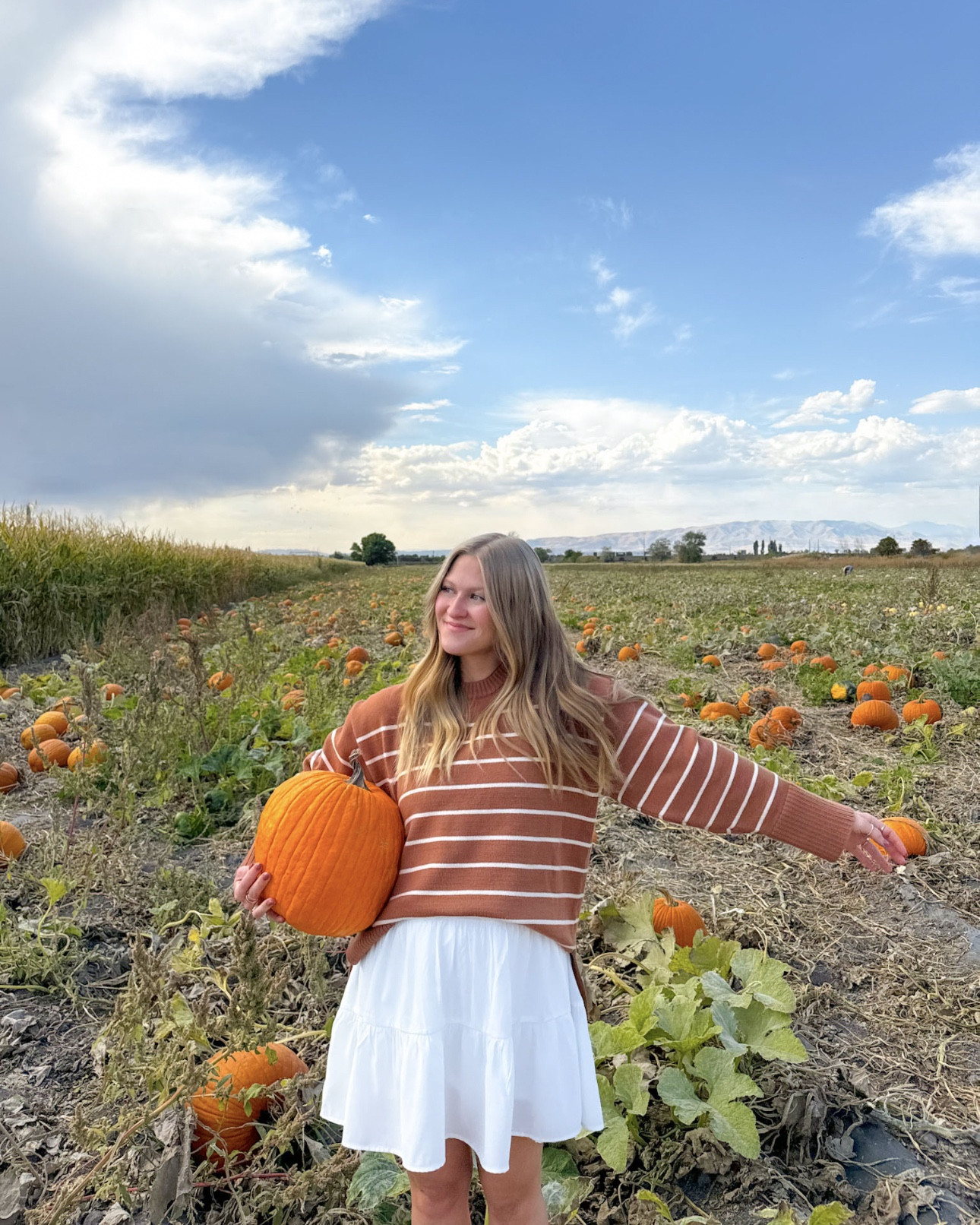 Fall sweater 🍂
Discount: ADRIENEW15

#LTKStyleTip #LTKBeauty #LTKSeasonal