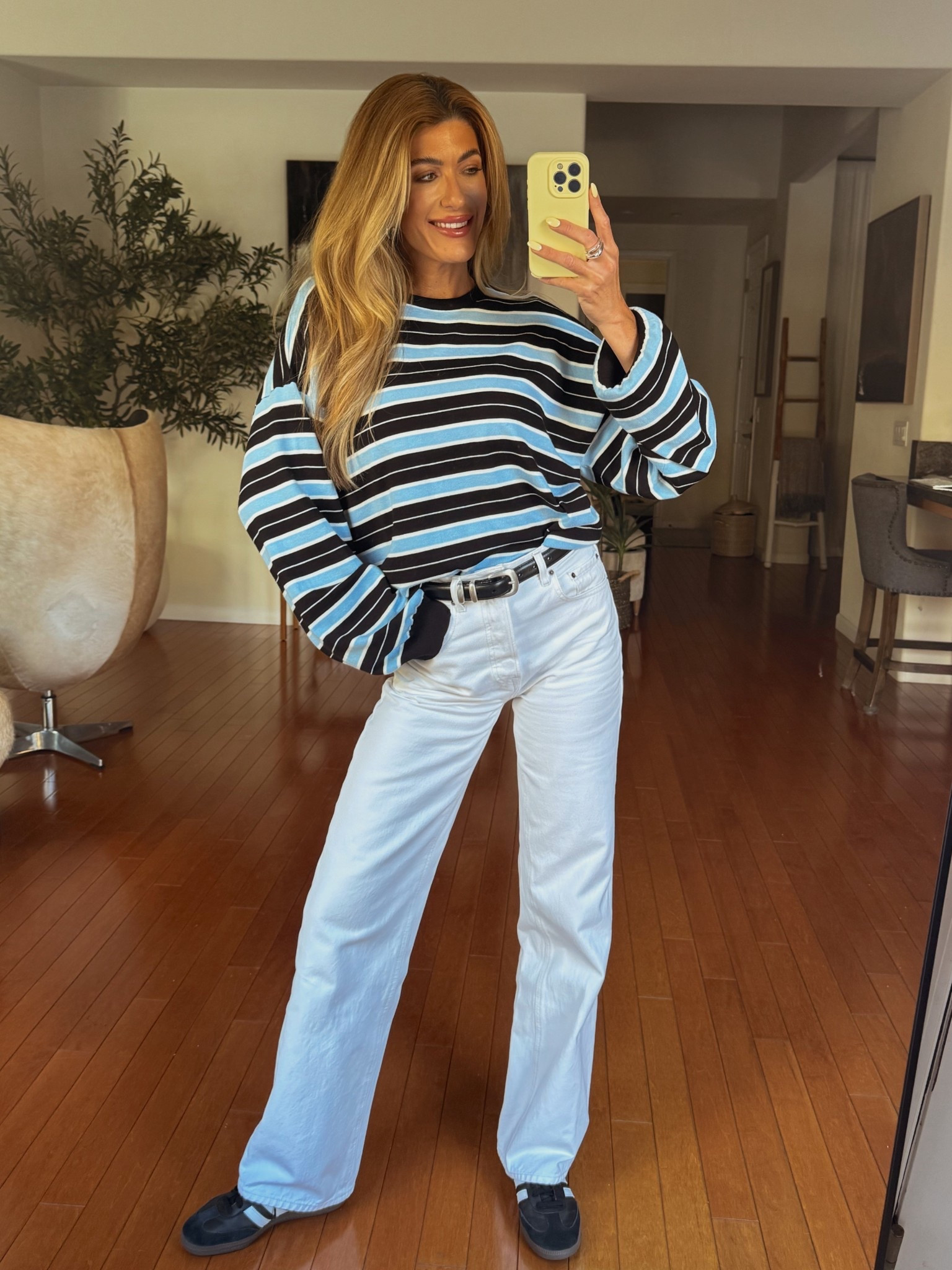 Styled stripe sweater 🖤🩵 

#LTKOver40 #LTKgrwm #LTKootd