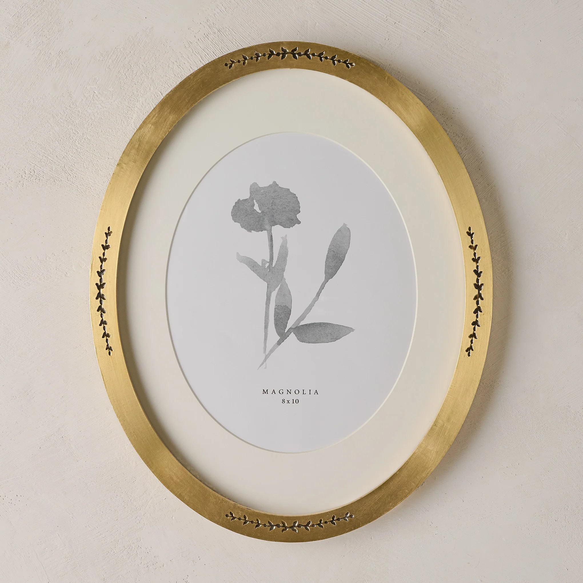 Floral Antique Brass Oval Picture Frame | Magnolia