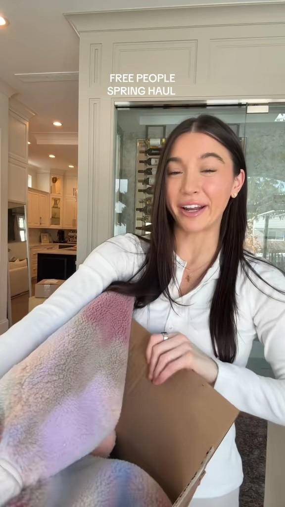 Cute spring haul from Free people 🌸🌸

#LTKootd #LTKSeasonal #LTKgrwm