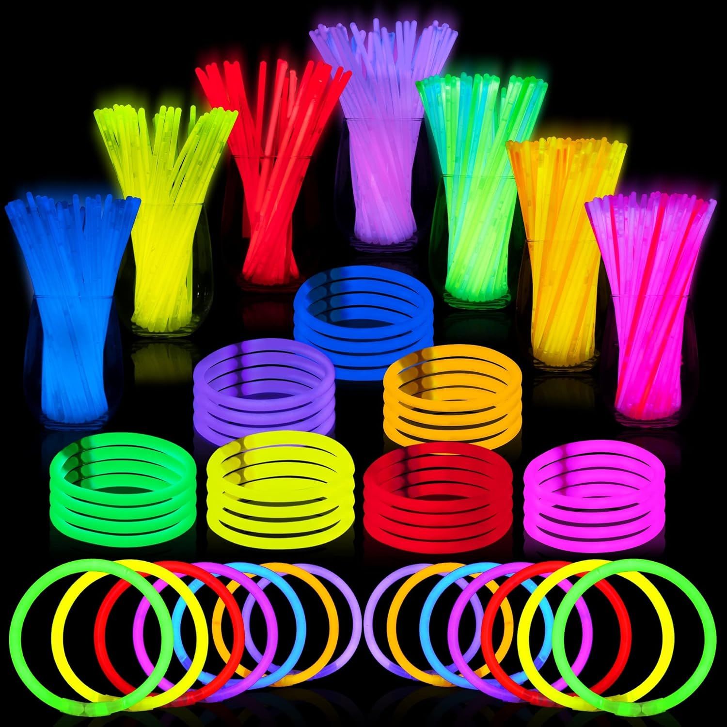 JOYIN Glow Sticks Bulk 400 8" Glowsticks ; Glow Stick Bracelets; Glow Necklaces; Glow in The Dark... | Amazon (US)
