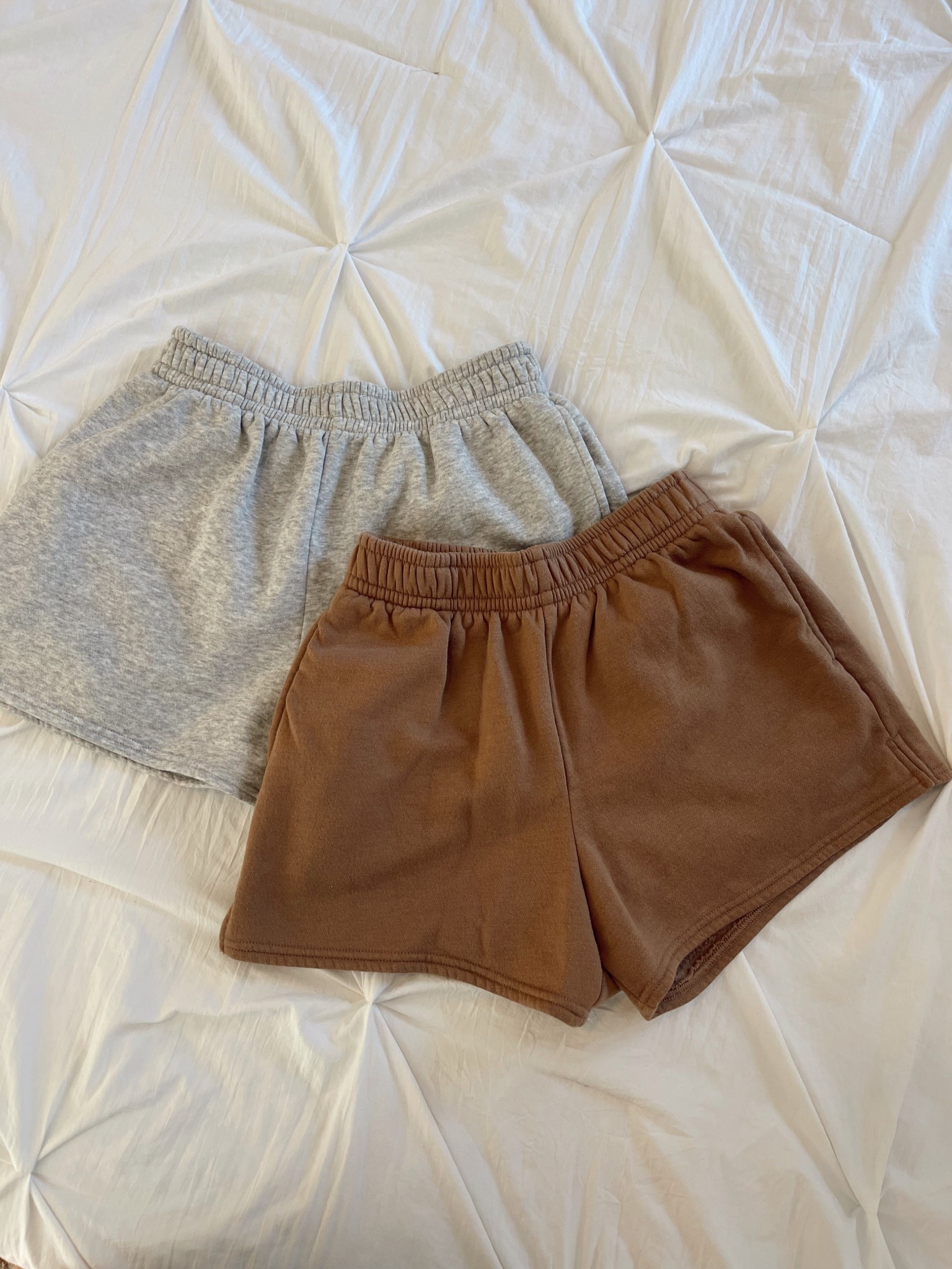 My favorite shorts I wear all the time. They are so comfy! And I found them in brown! Perfect for Fall 🤎 