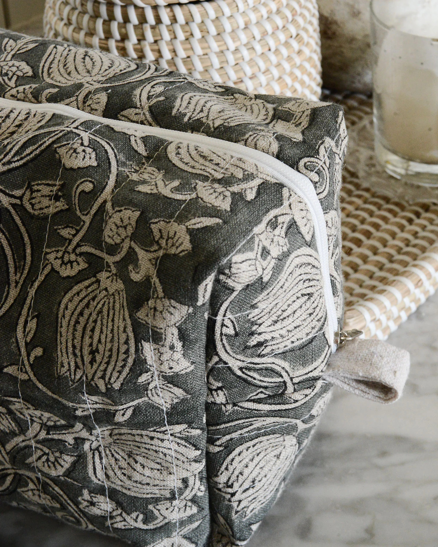 Lilou pouch | with lavender and grace