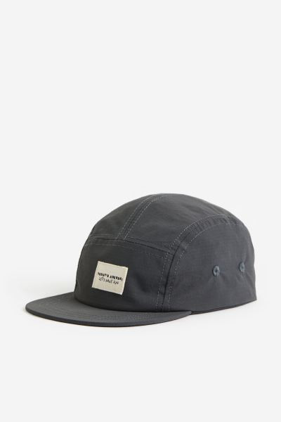 Cap | H&M (US + CA)