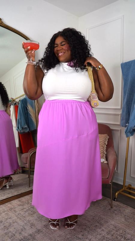 It’s giving Carrie Bradshaw✨ Seriously this look is iconic. That purple, I mean come on! I’m obsessed 🤍

plus size fashion, spring dresses, wedding guest dress, graduation dress, summer outfit inspo, style guide, plus size fashion, sale alert

#LTKPlusSize #LTKFindsUnder100 #LTKFindsUnder50