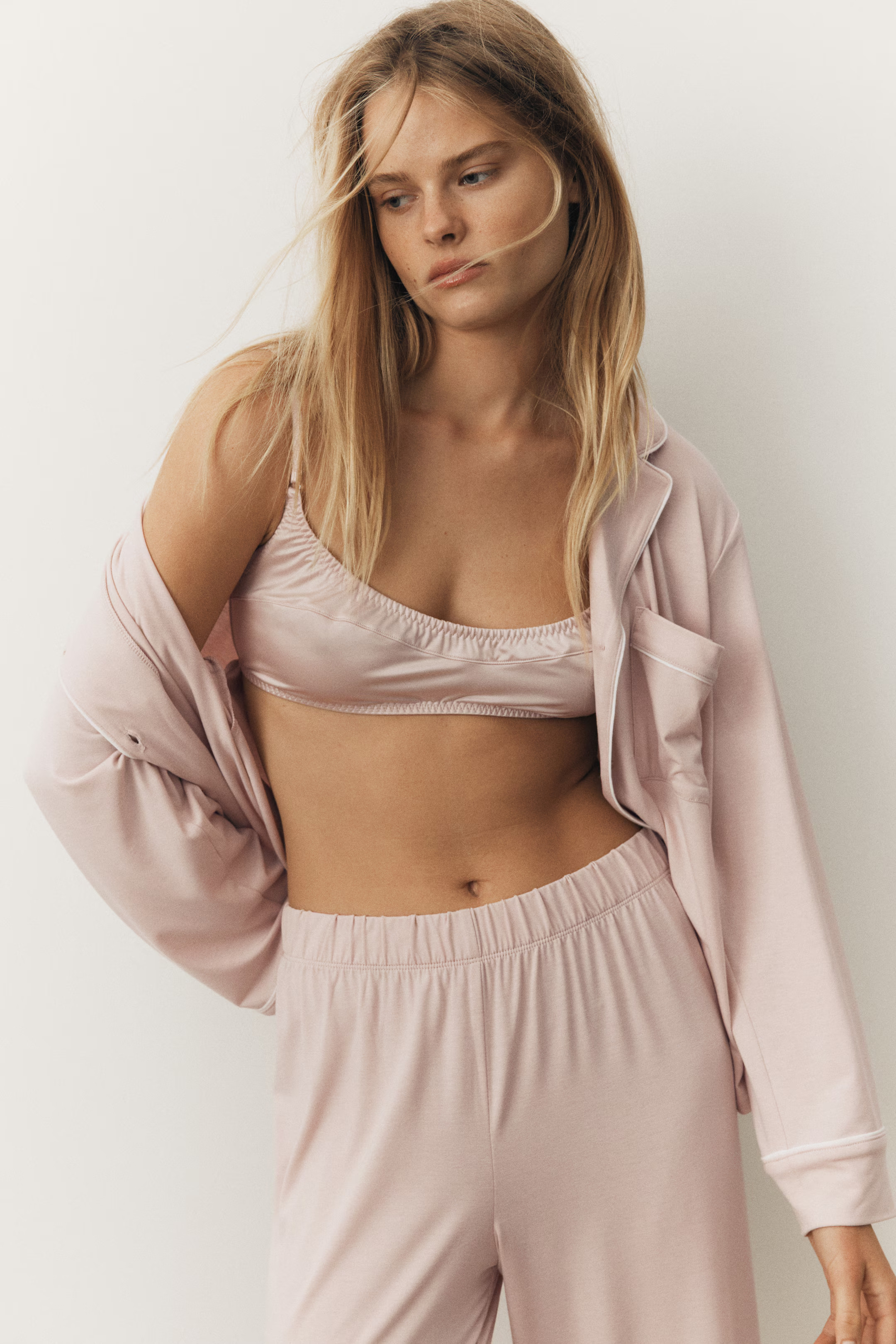 Viscose-blend pyjamas | H&M (UK, MY, IN, SG, PH, TW, HK)