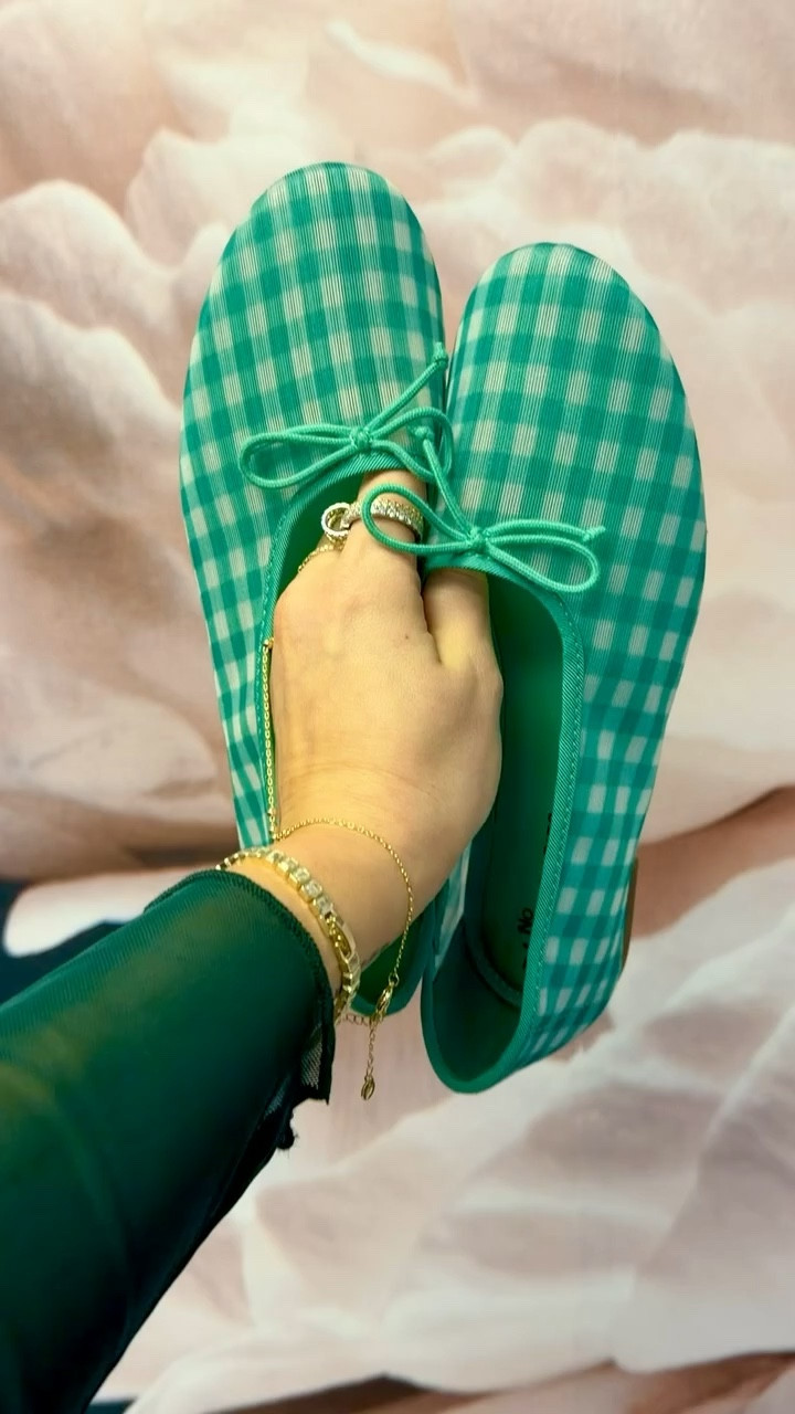 The most fun mesh flats for spring 😍

#LTKWorkwear #LTKSeasonal #LTKootd